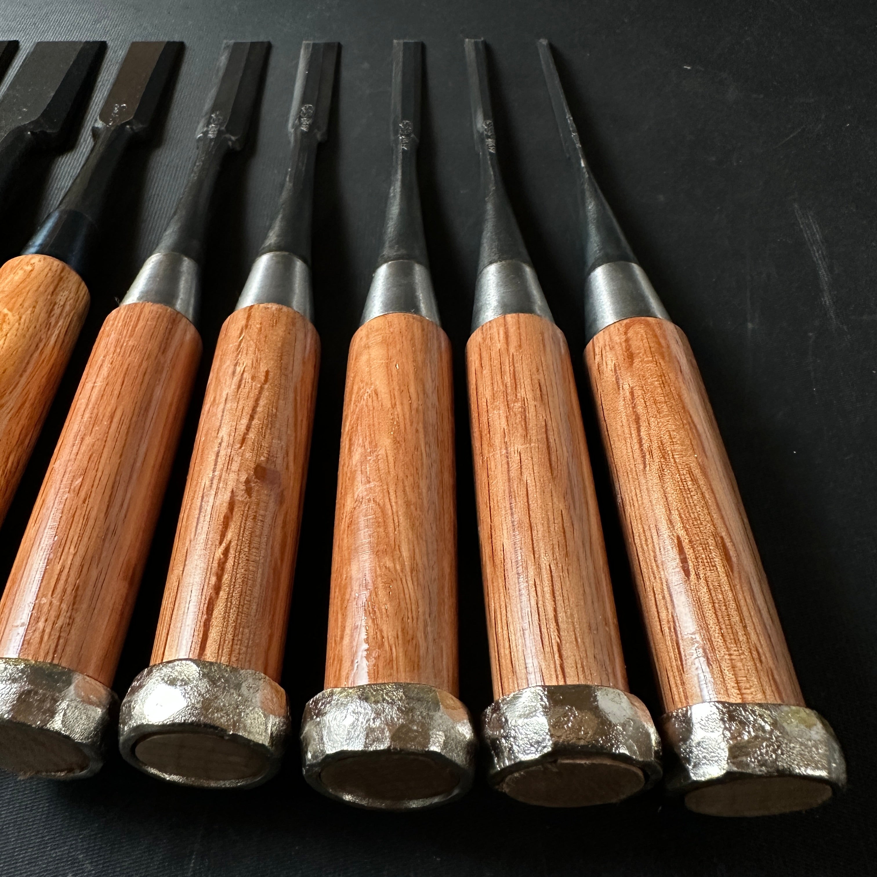 #M144 Koshihide Bench chisels set with Blue steel *** 越秀 追入組鑿 青紙鋼 Oirenomi