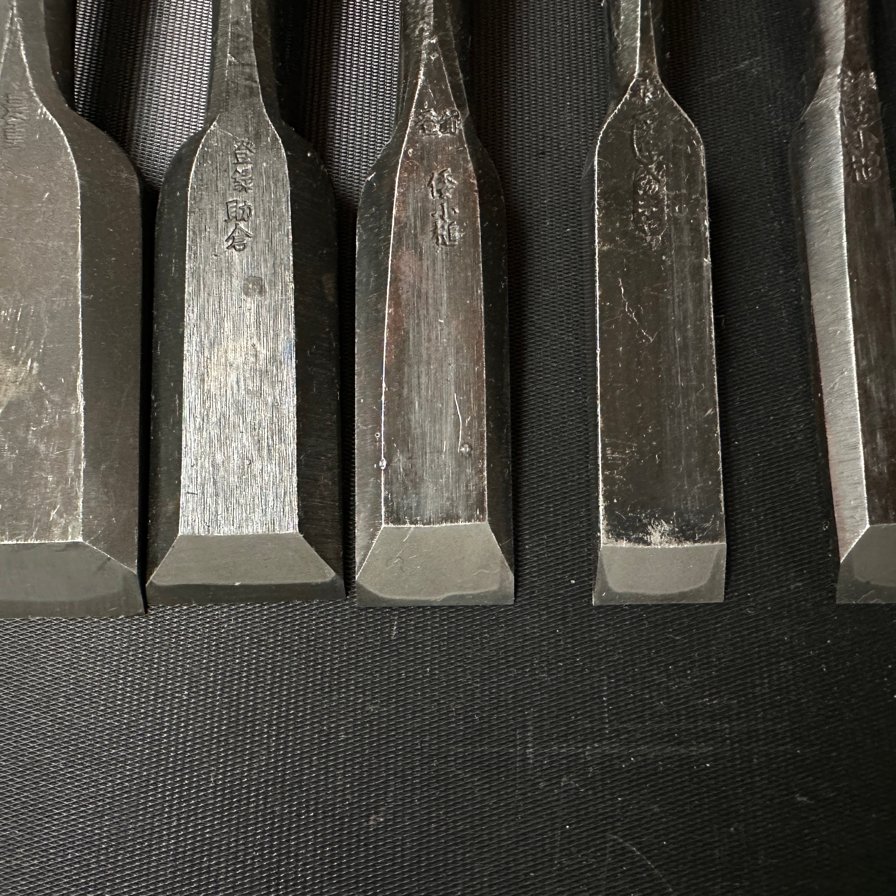 #M159 Mixed set for beginner Bench chisels set by unknown smith バラ鑿合わせ 初心者におすすめ 追入組鑿作者不明