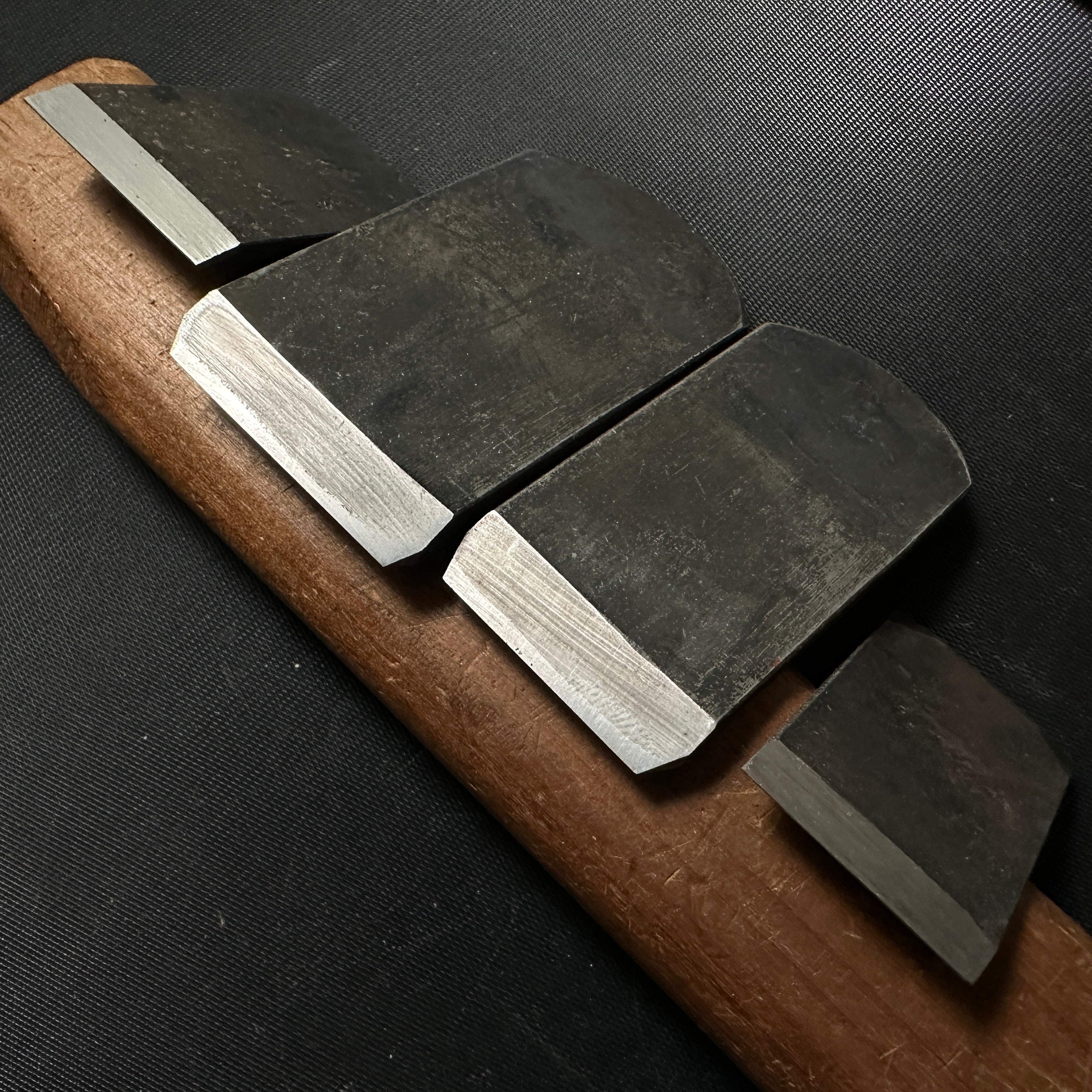 Kuniaki mini compass plane with Blue steel 30mm 36mm. 國明 豆反鉋 青紙鋼