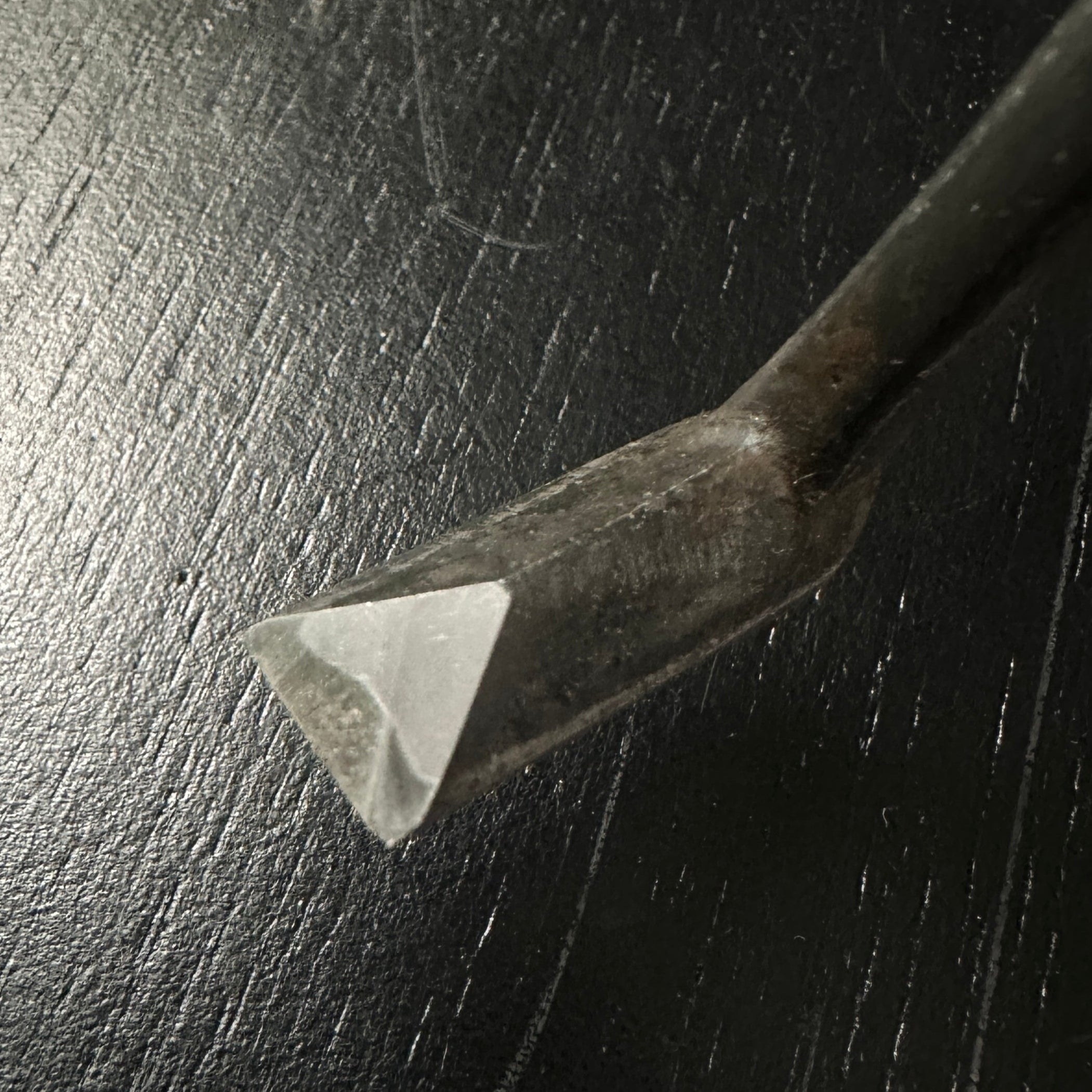 Takada Trowel chisel (Kote nomi) Dovetail type For Plane's wooden body 高田作 鏝鑿 鎬型 鉋台用 9mm