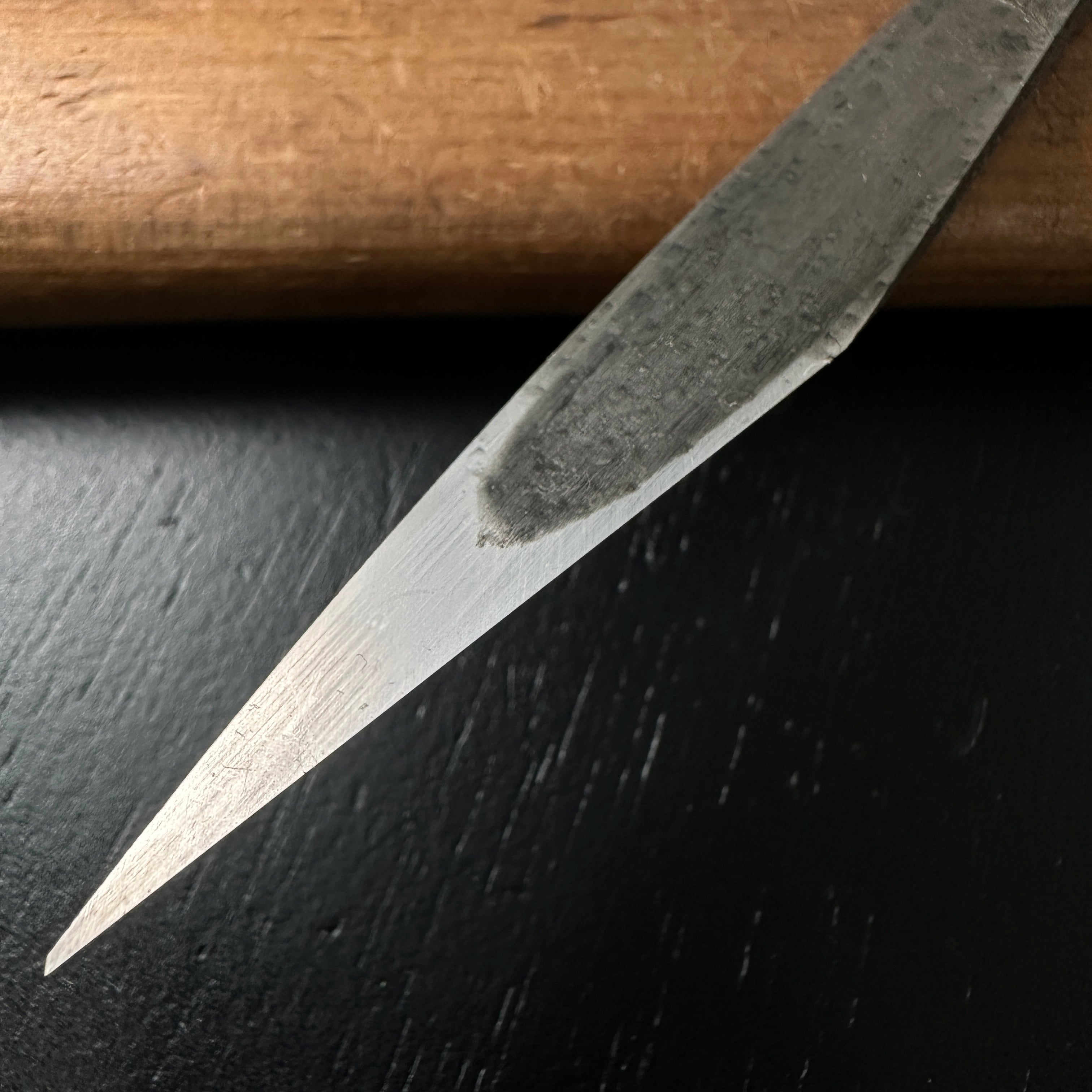 Futou fukutsu Right hand Kiridashi by Sozen Carving 不撓不屈 素全作 切出し小刀 右 15mm