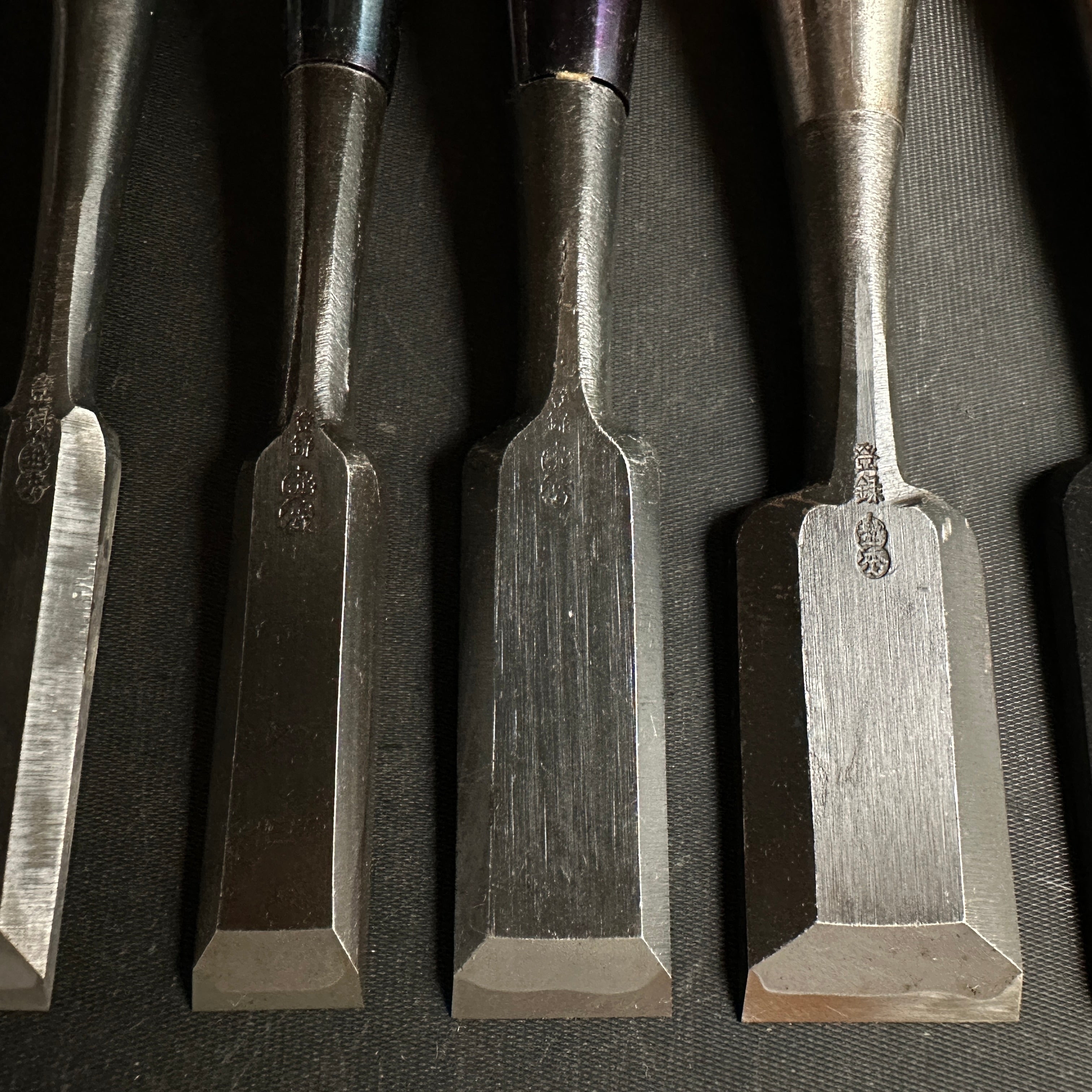 #M144 Koshihide Bench chisels set with Blue steel *** 越秀 追入組鑿 青紙鋼 Oirenomi