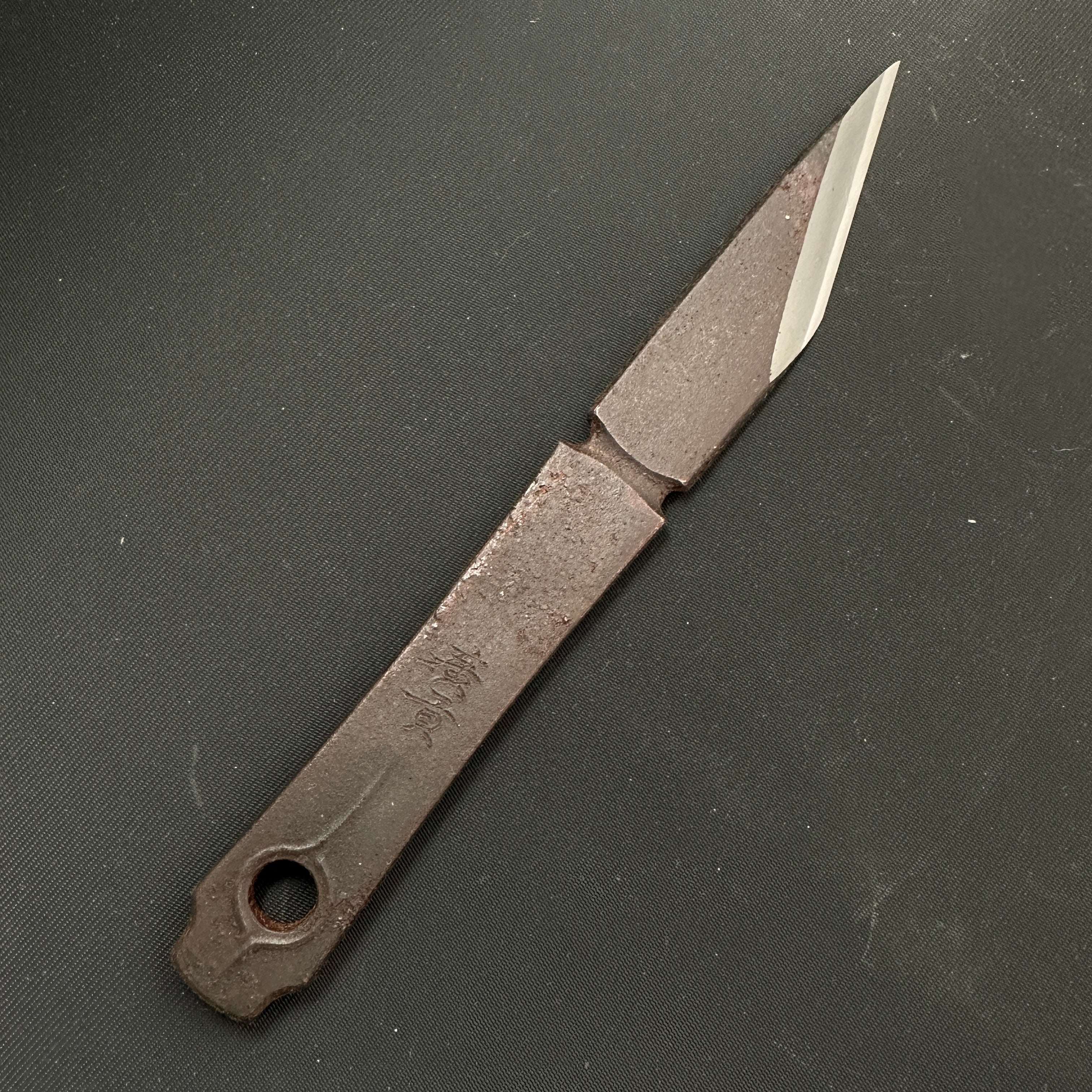 Fugetsudouten-Hirotsugu Right hand Kiridashi by Sozen Carving 風月同天 廣貢 素全作 切出し小刀 右 24mm