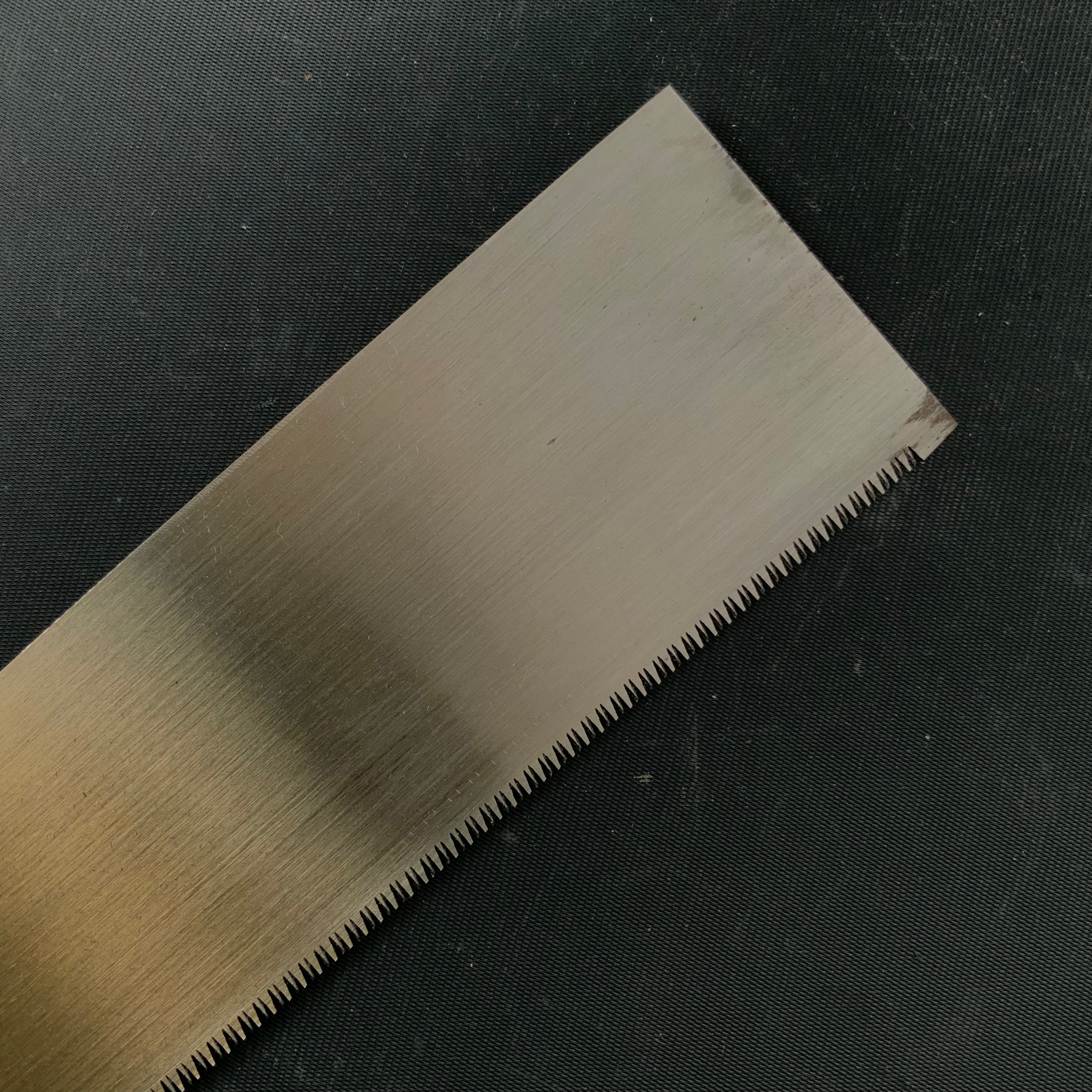 #K4 Ready to use! Old stock Single Edge Cross cut Hand Made Saw with Eddy Type Handles set by Kurashige 直ぐ使い 倉重栄助氏目立 渦巻き柄 片刃鋸 横挽 210m