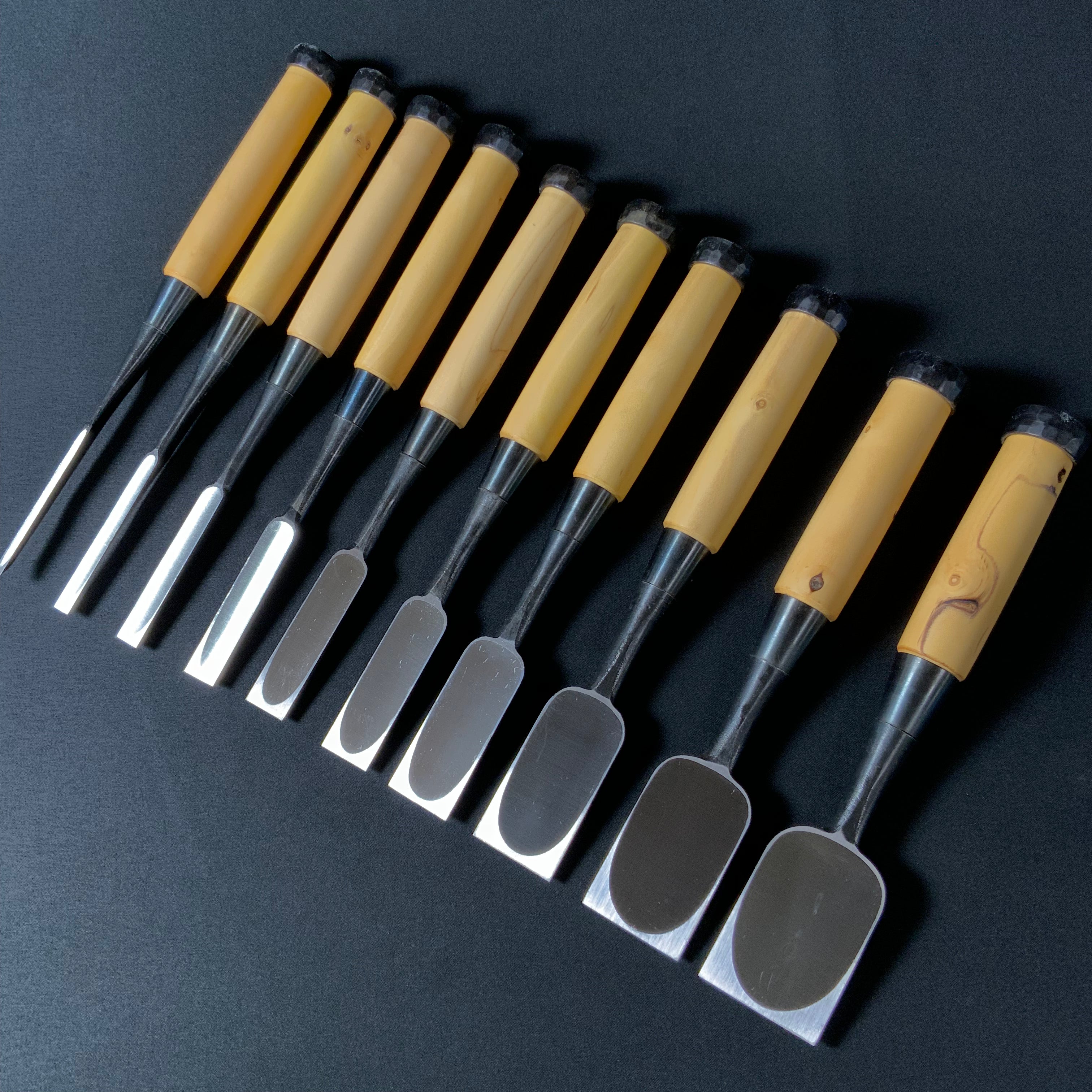 宗家大内 鎬追入組鑿 グミ柄付 Ouchi Dovetail chisels set by Ouchi 4th generation with Gumi Handle