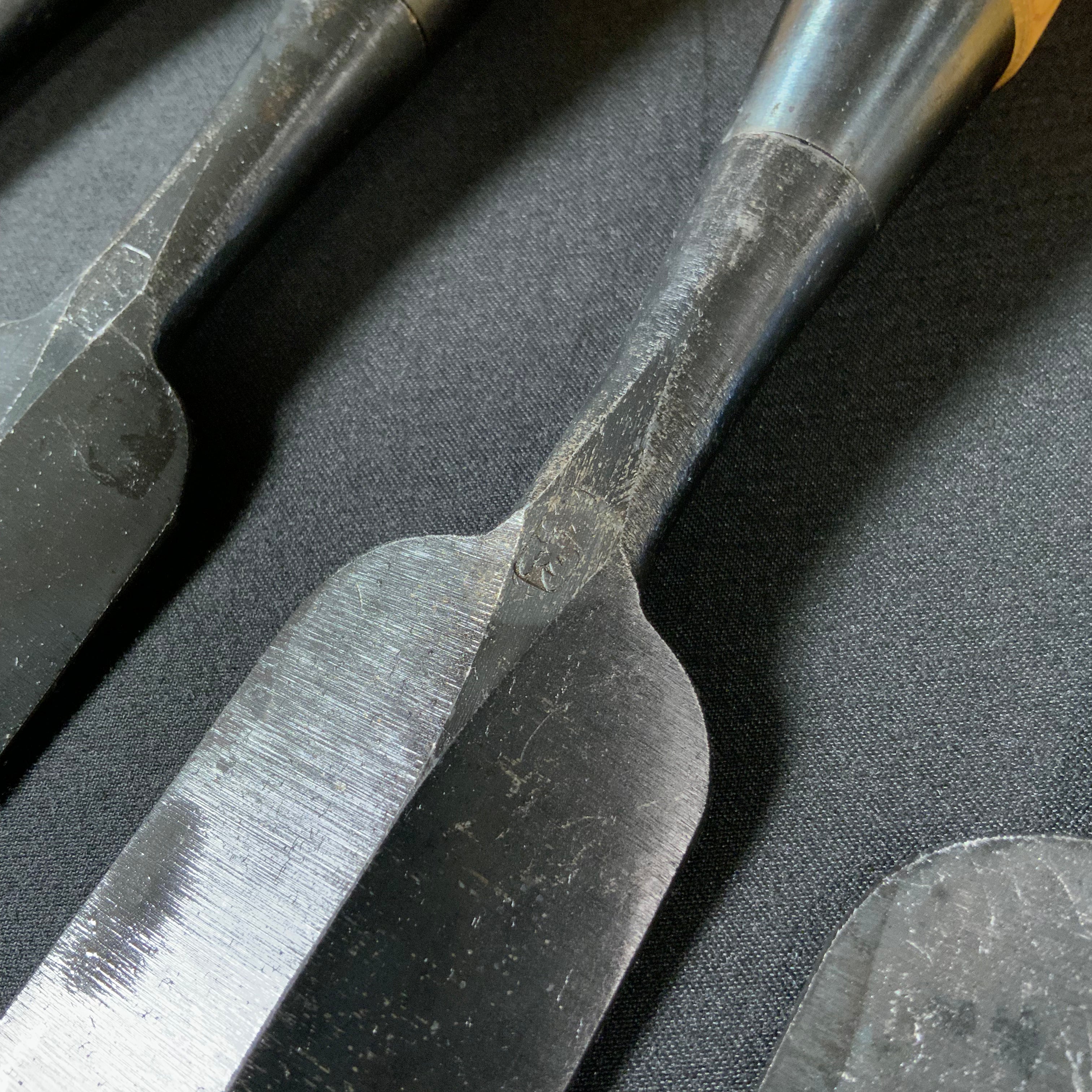 宗家大内 鎬追入組鑿 グミ柄付 Ouchi Dovetail chisels set by Ouchi 4th generation with Gumi Handle
