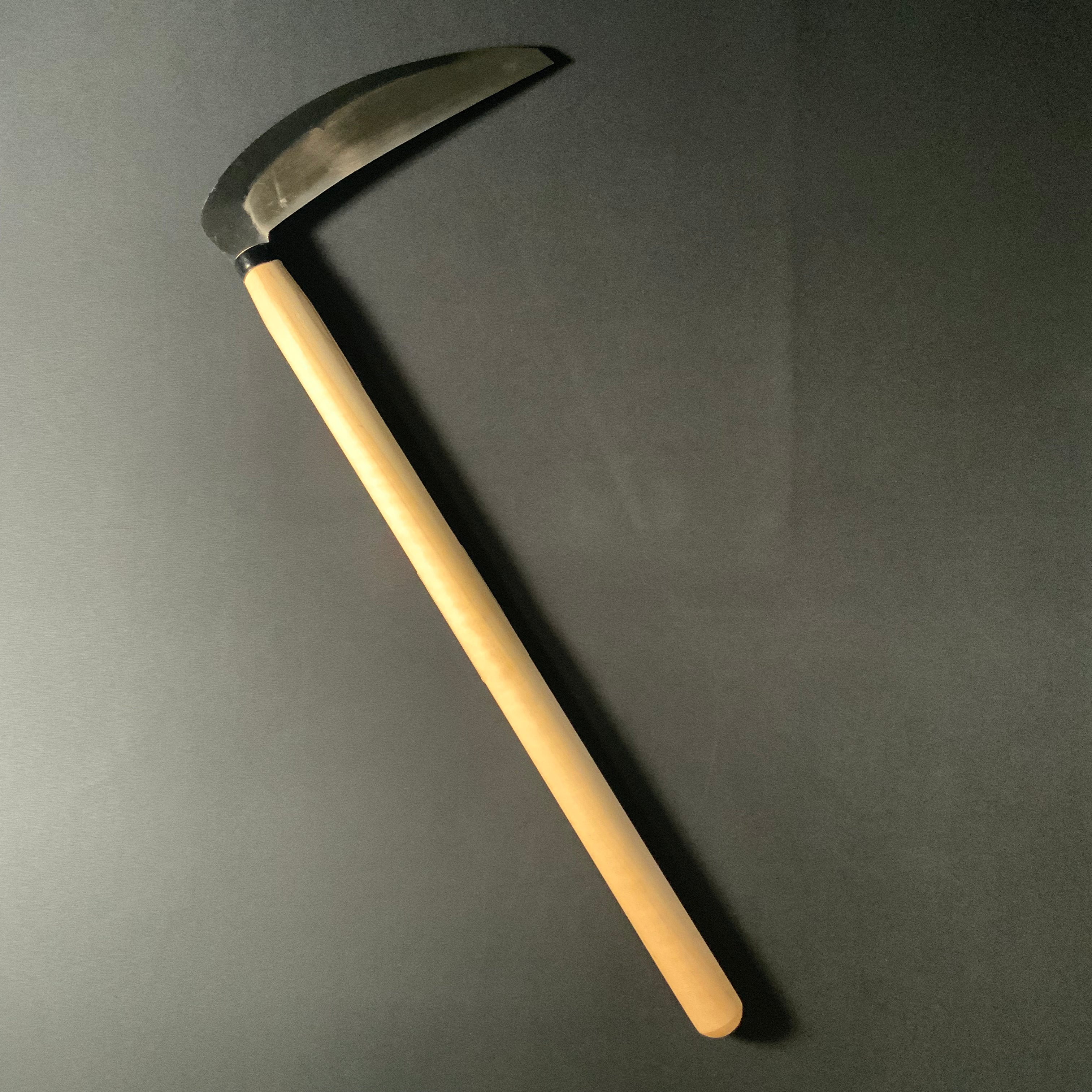 Mikazuki Kama for soft grass made by koshimasa 越正作 柔らかい草用 薄鎌 195mm