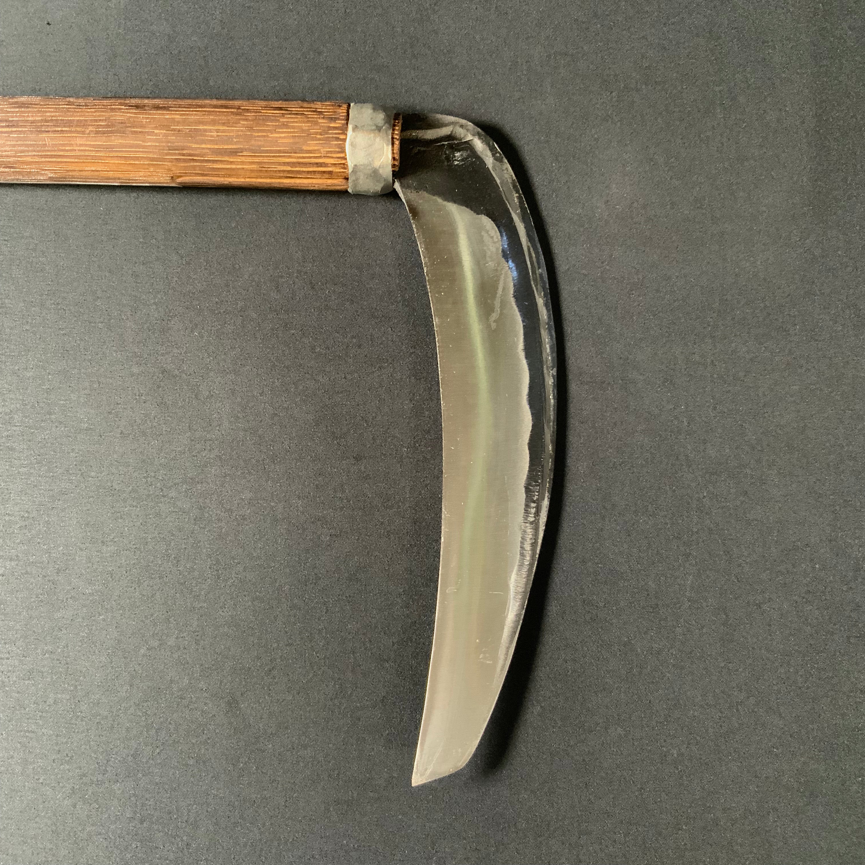 Mikazuki Kama (Crescent Sickle)Yasuki Steel by Munetoshi 宗利作 三日月鎌 安来鋼 195mm