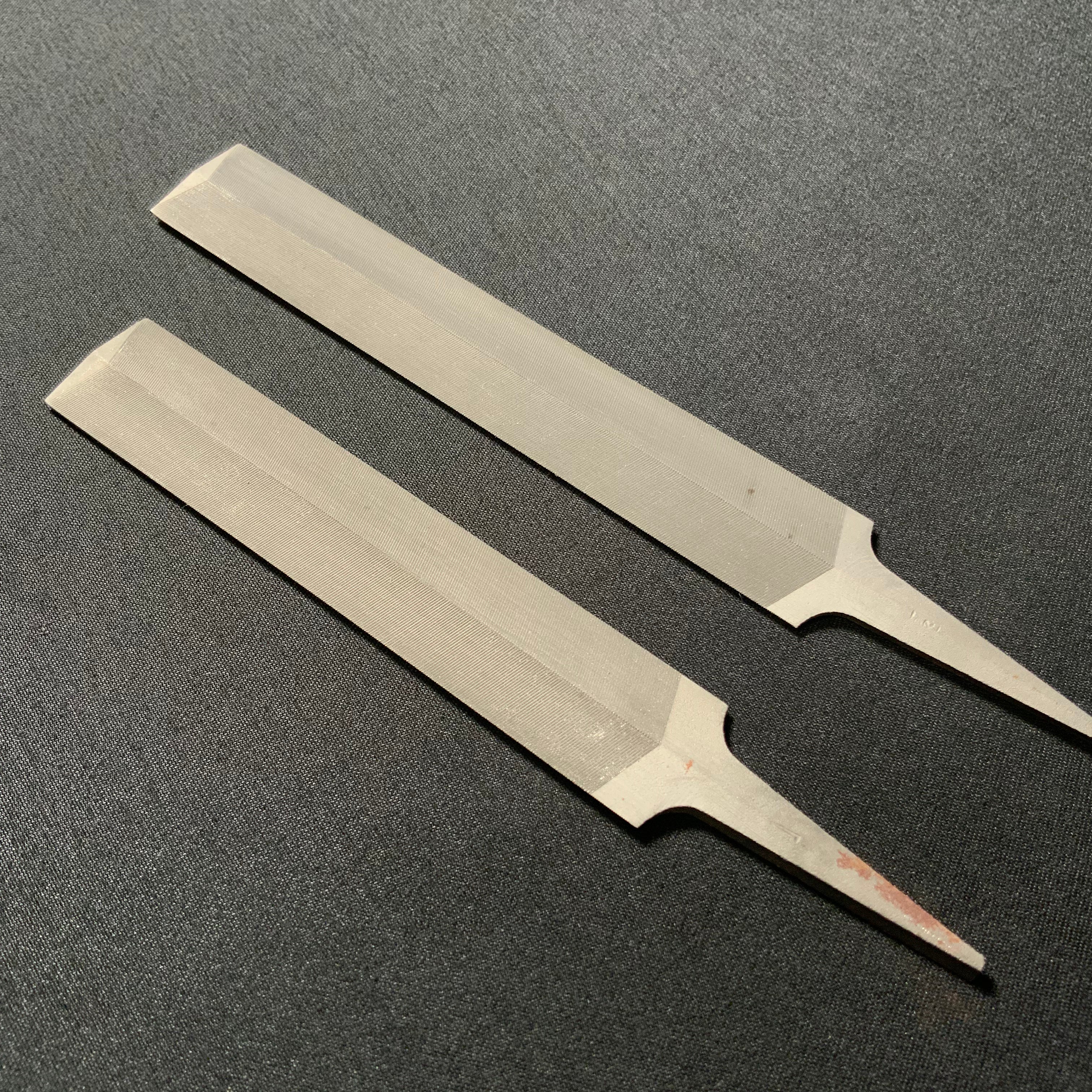 Old Stock KAKUCHO Single edged file for Handsaw sharpening (Surikomi-Yasuri) 掘出し物 格長 片刃 すり込みヤスリ 90mm/100mm