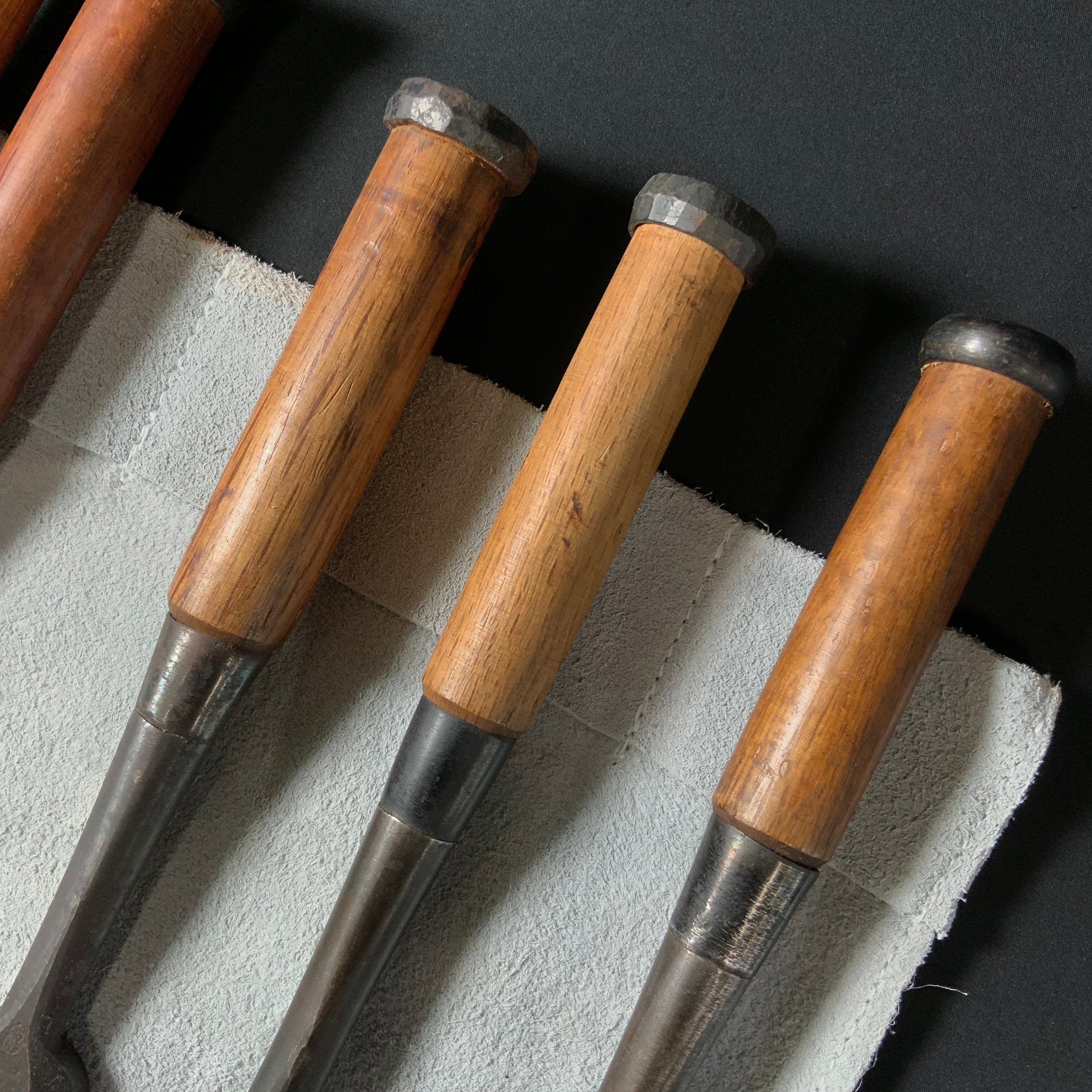 掘出し物 二代目左久作 叩き鑿7本組 池上喬庸作 Old stock Hidari Hisasaku 2rd Timber chisels set 7pc by Ikegami Takanobu Tatakinomi