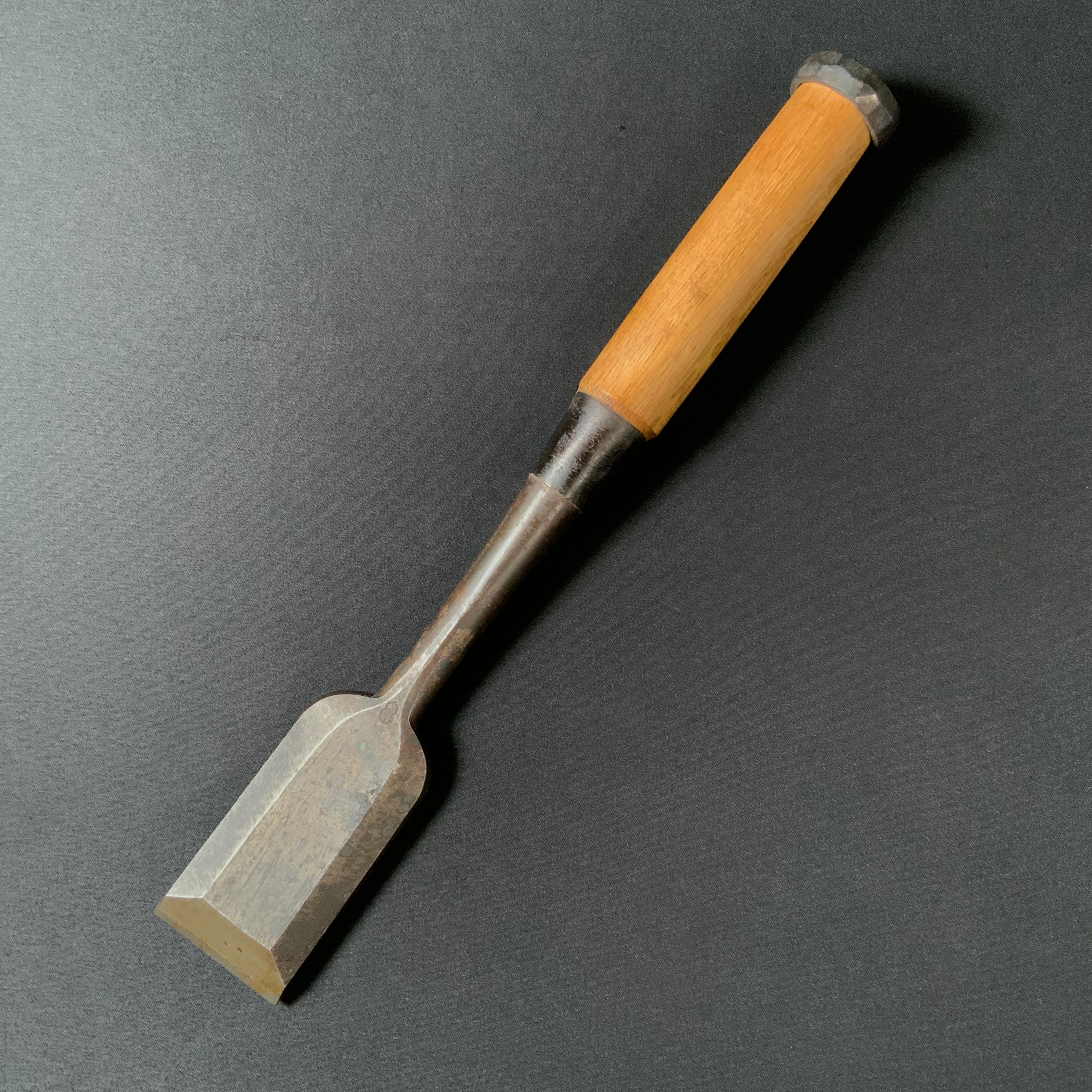 掘出し物 二代目左久作 叩き鑿 池上喬庸作 42mm #2 Old stock Hidari Hisasaku 2rd Timber chisels by Ikegami Takanobu Tatakinomi