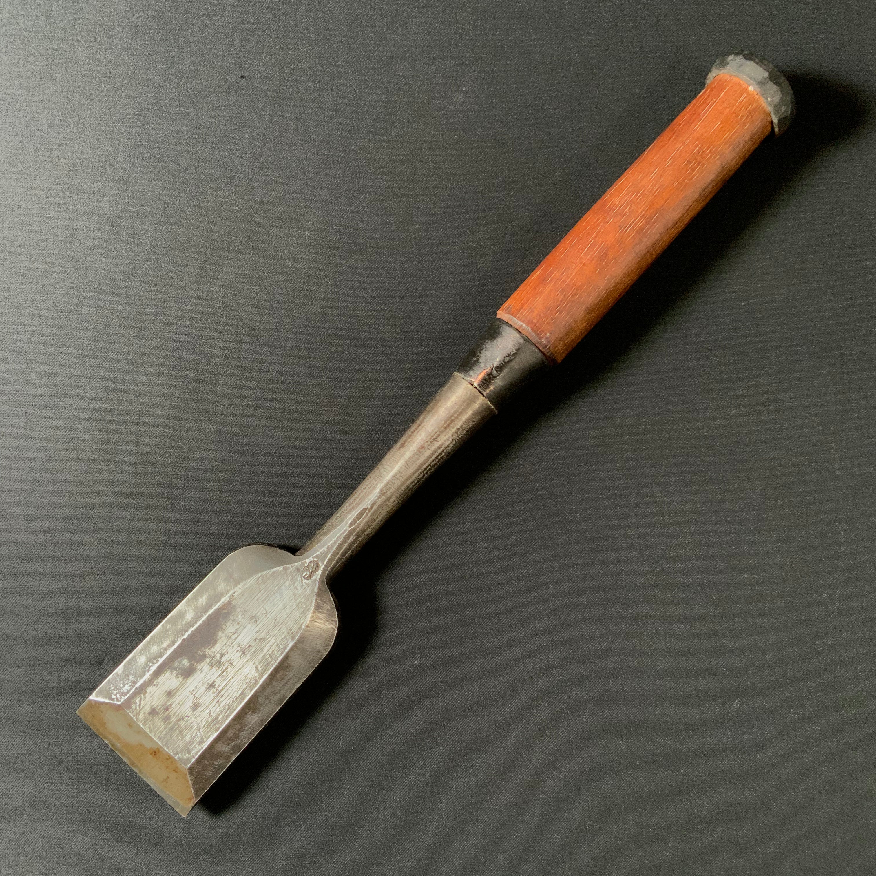 掘出し物 二代目左久作 叩き鑿 池上喬庸作 48mm #3 Old stock Hidari Hisasaku 2rd Timber chisels by Ikegami Takanobu Tatakinomi