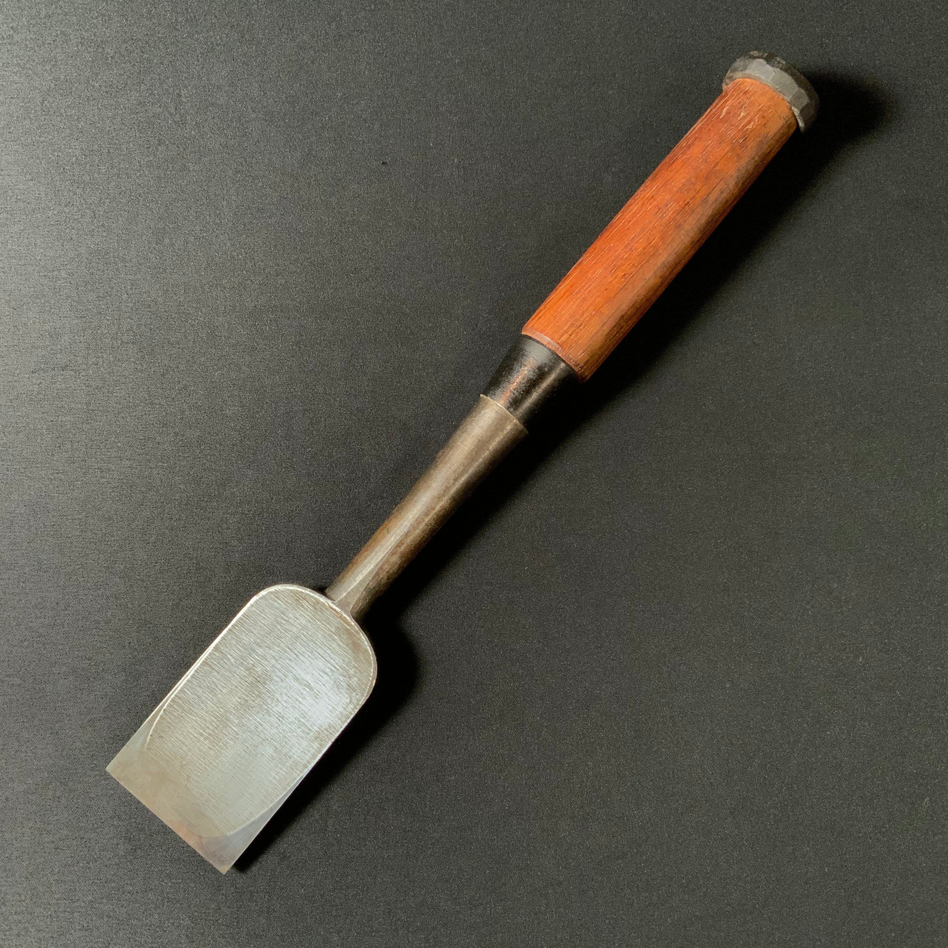 掘出し物 二代目左久作 叩き鑿 池上喬庸作 48mm #3 Old stock Hidari Hisasaku 2rd Timber chisels by Ikegami Takanobu Tatakinomi