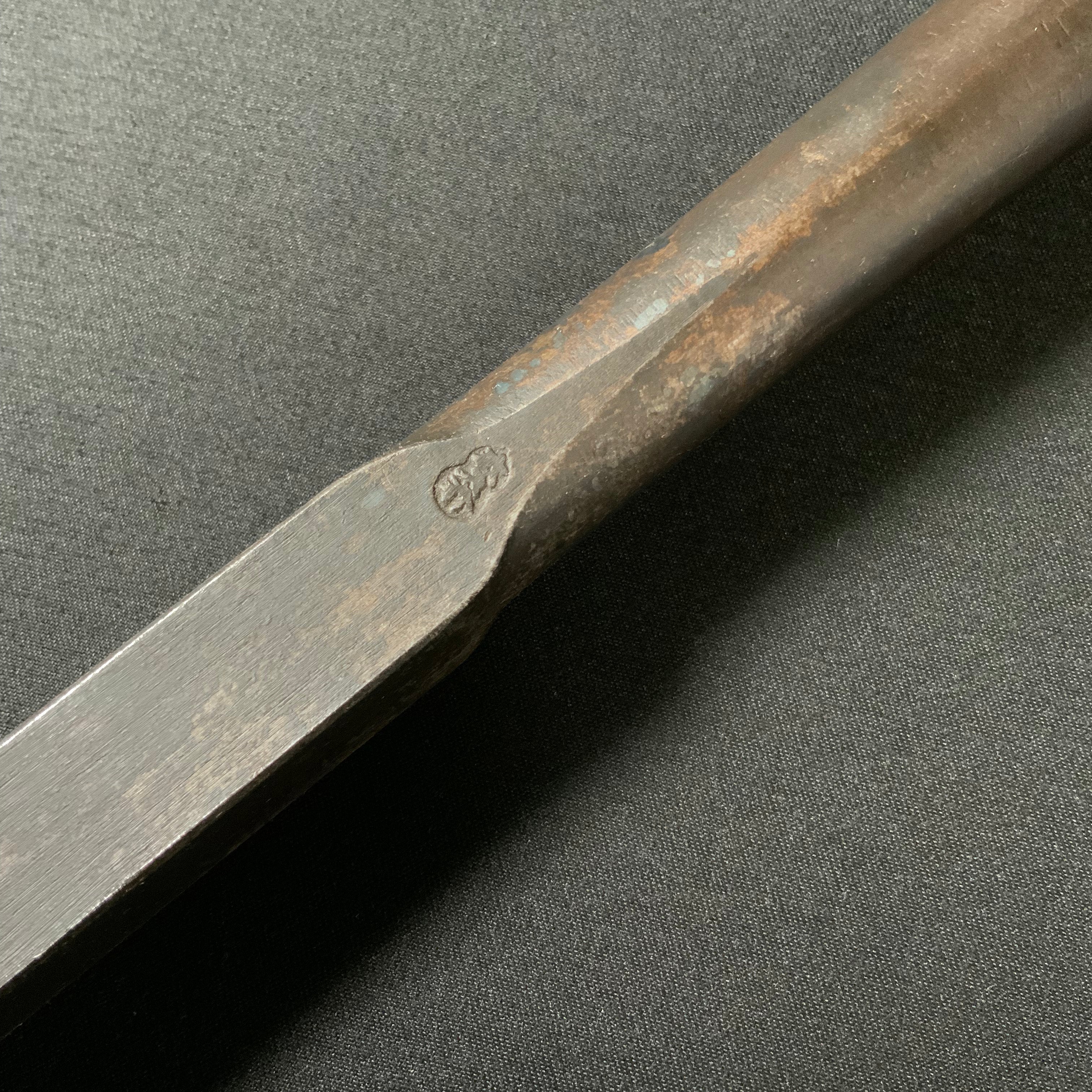 掘出し物 二代目左久作 叩き鑿 池上喬庸作 18mm #4 Old stock Hidari Hisasaku 2rd Timber chisels by Ikegami Takanobu Tatakinomi