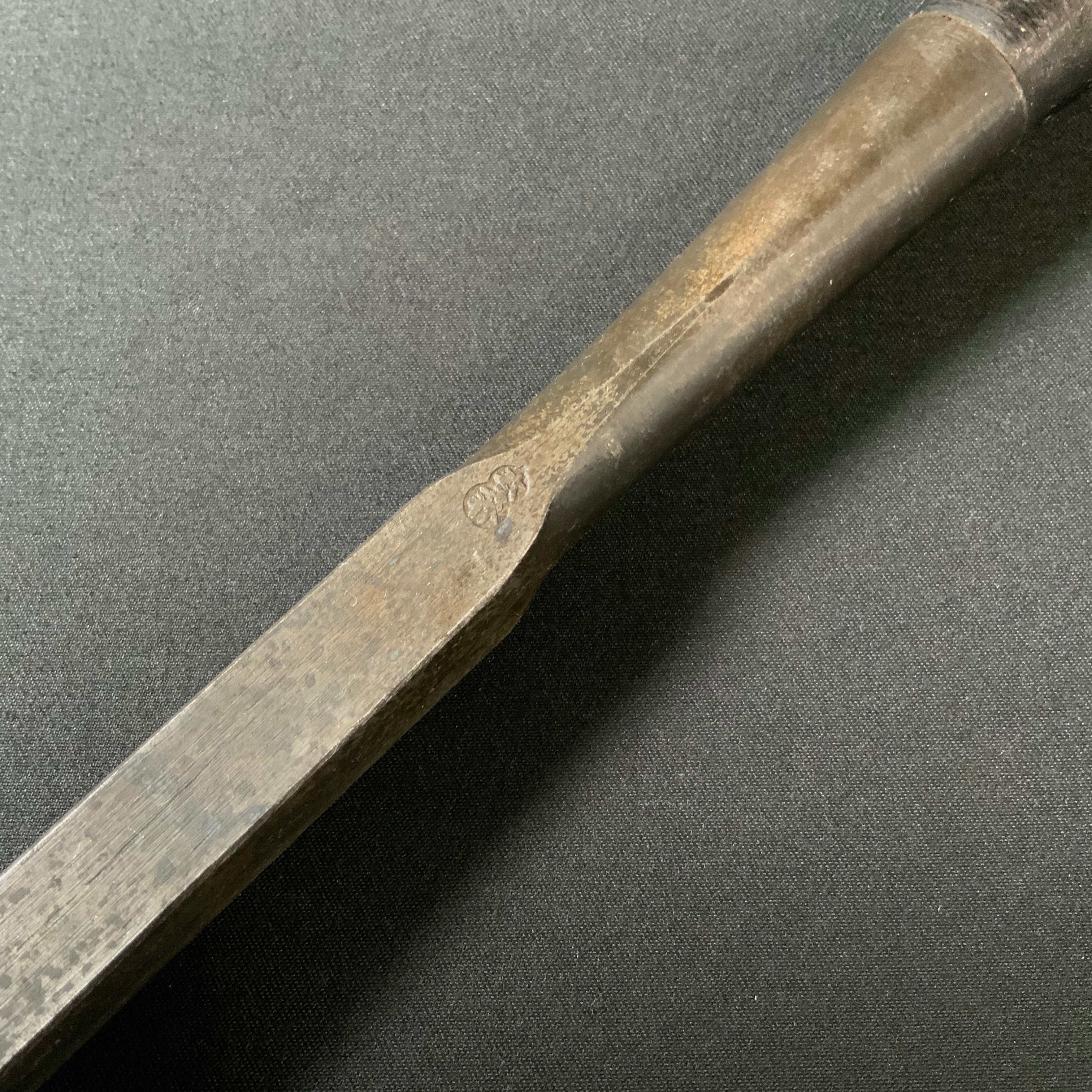 掘出し物 二代目左久作 叩き鑿 池上喬庸作 15mm #1 Old stock Hidari Hisasaku 2rd Timber chisels by Ikegami Takanobu Tatakinomi