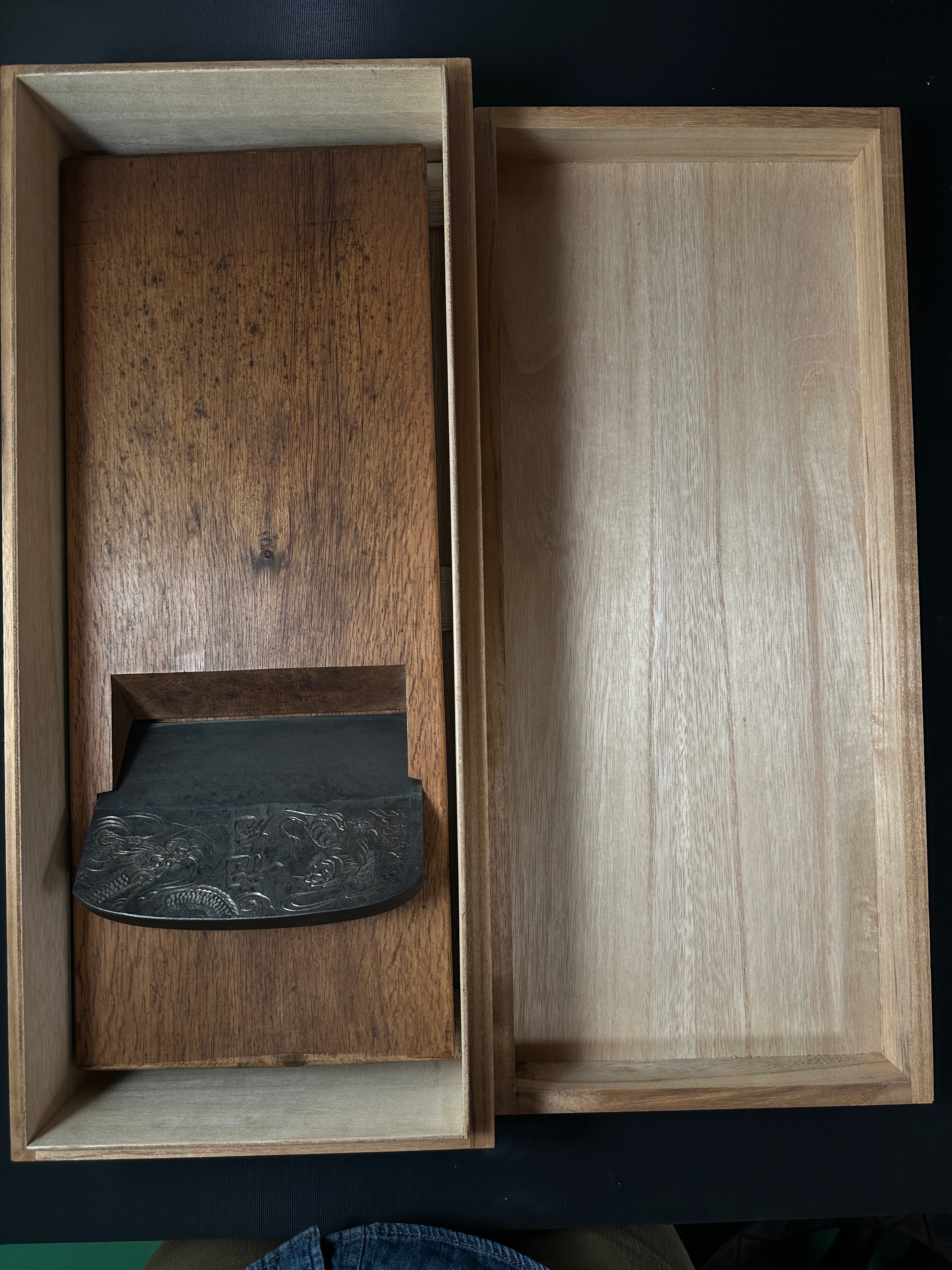 Old stock Tiger & Dragon Large Plane 掘出し物 龍虎 彫入 大鉋 155mm