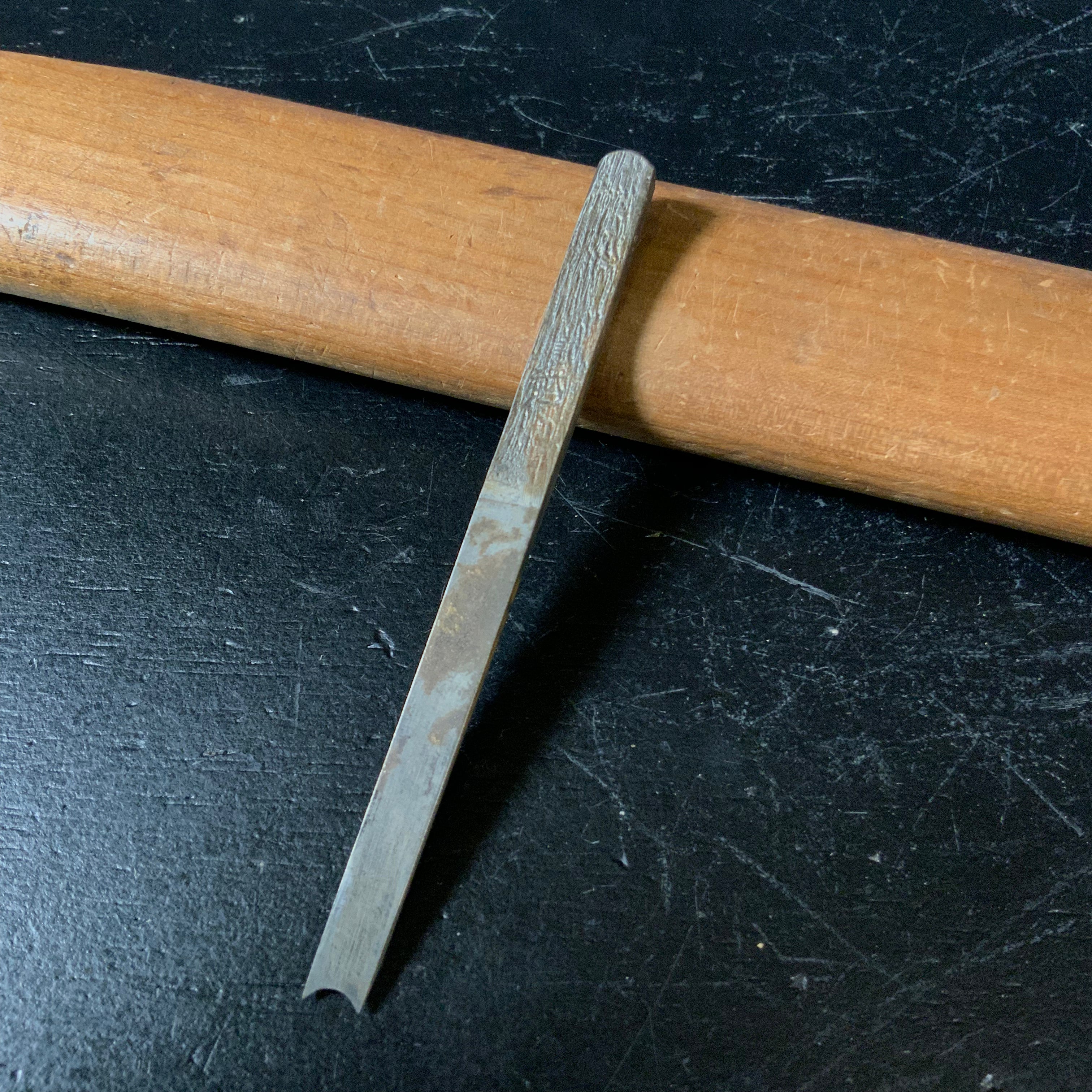 ♯4 Old stock unknown Small Rounding Plane (Uchimaru Kanna) Blue Steel 掘出し物 内丸鉋 青紙鋼 6mm