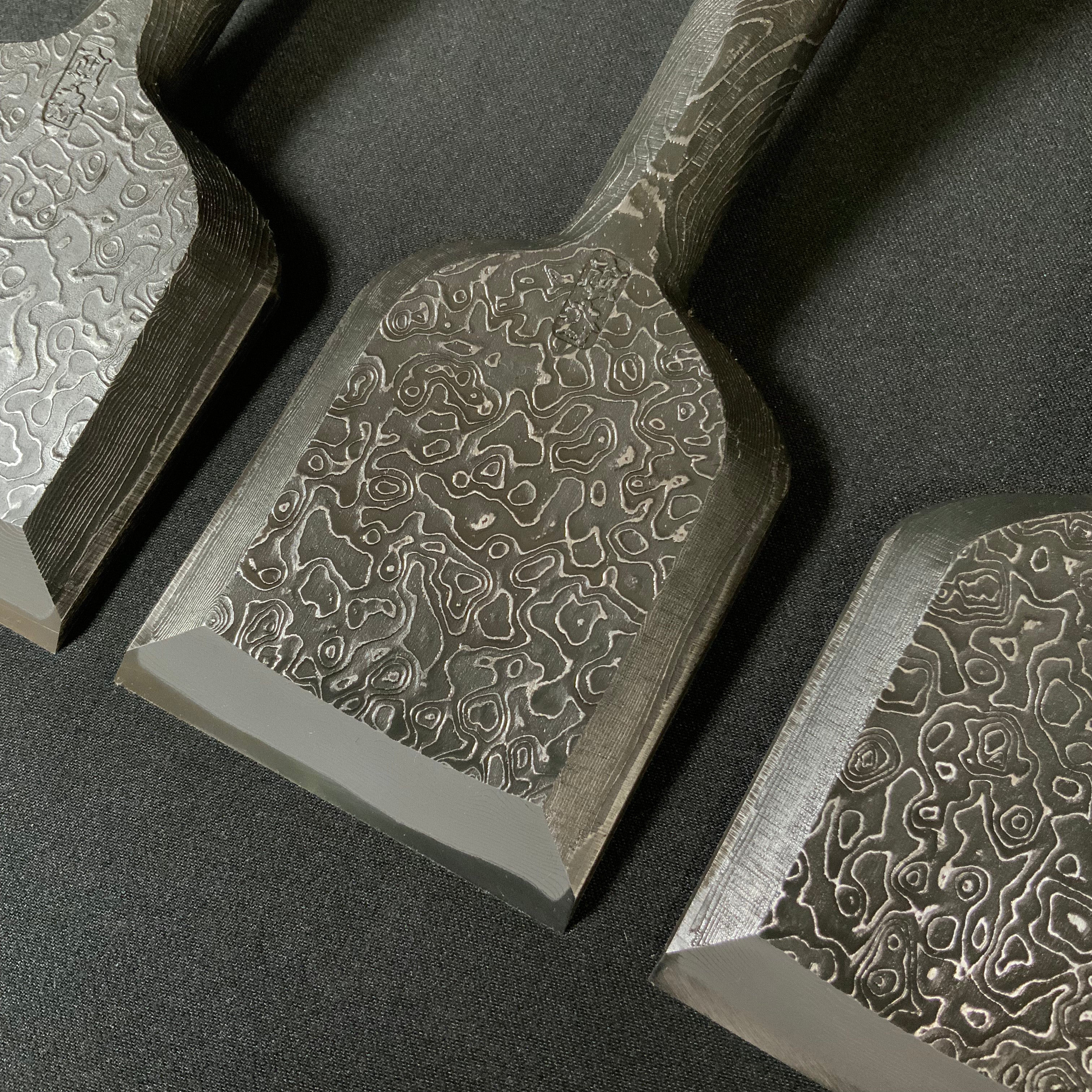 Tasai Mokume Special Bench chisels with Rosewood Handle (Large blade width) 田斎作 木目 追入鑿 紫檀柄