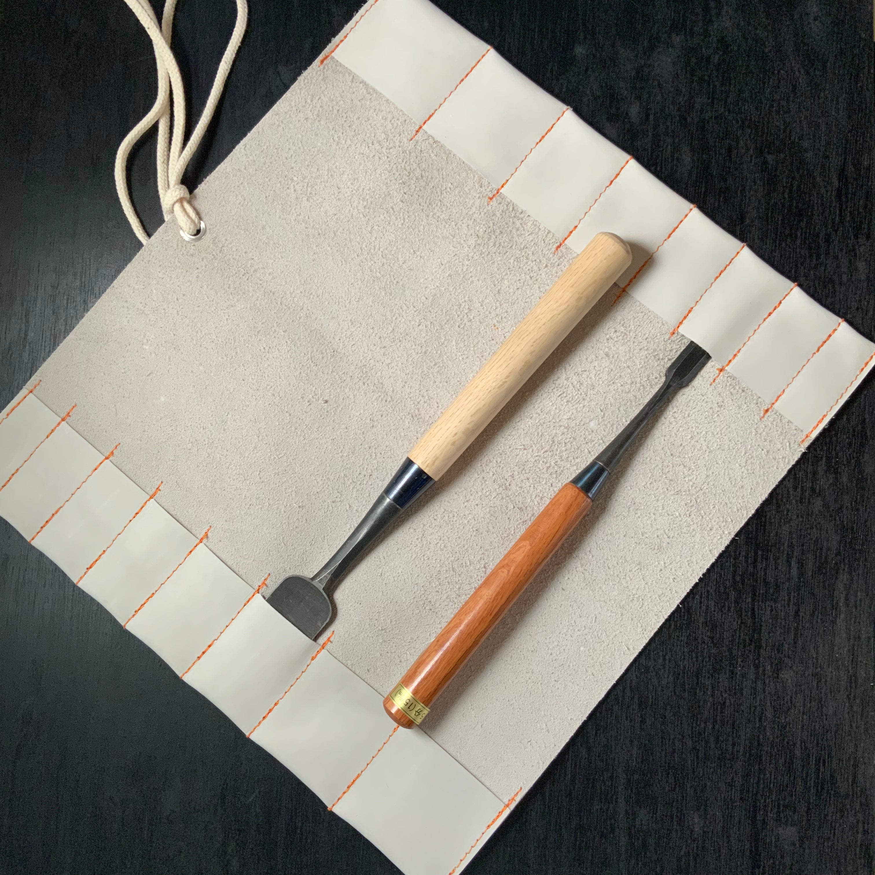 Chisel and Tool Leather Roll Bag For Paring chisels 鑿巻き 薄鑿用 床革製