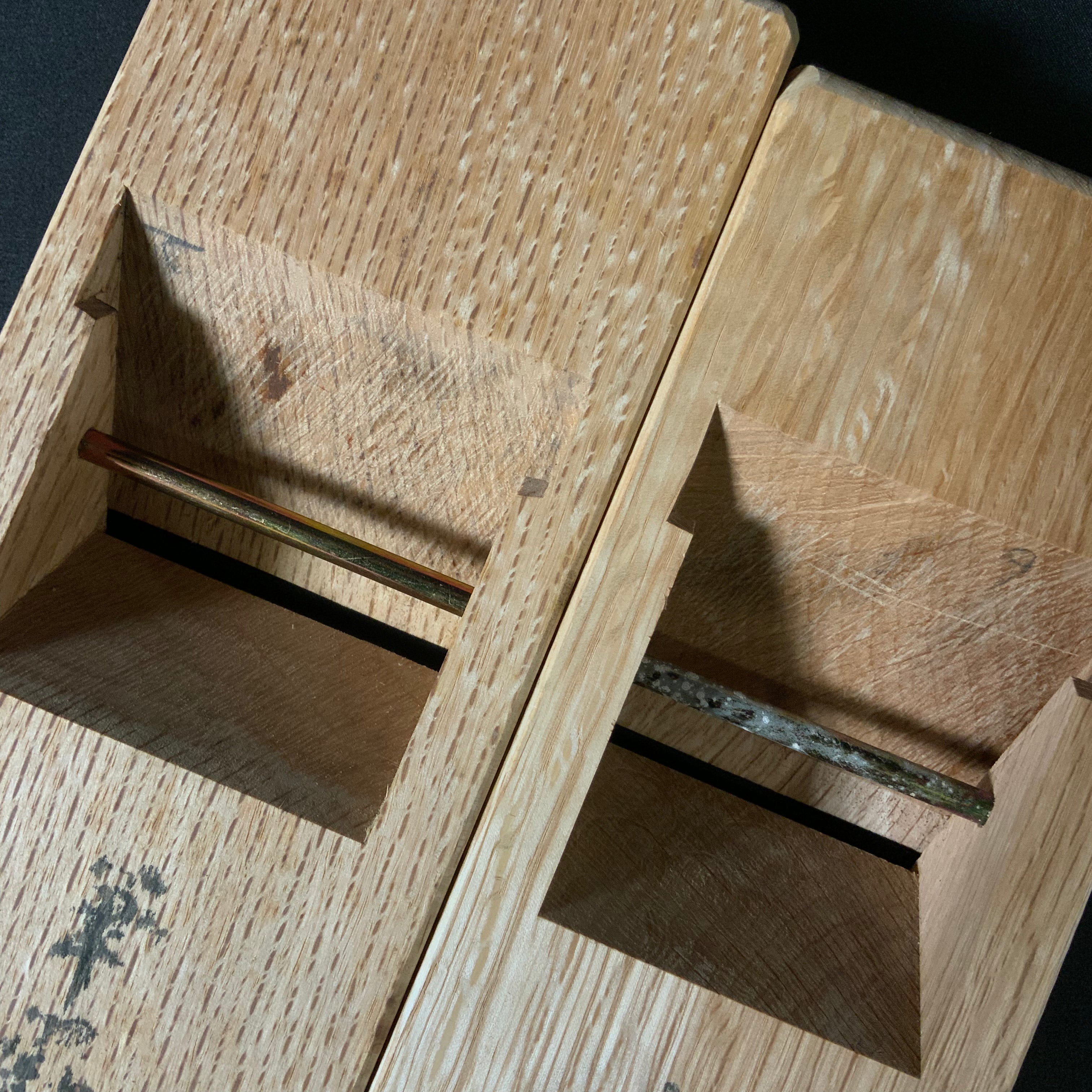 Old stock kegon Smoothing Plane(Kanna) by Sekikawa Seikichi 関川誠吉作 華厳 仕上鉋 70mm 65mm 本仕込