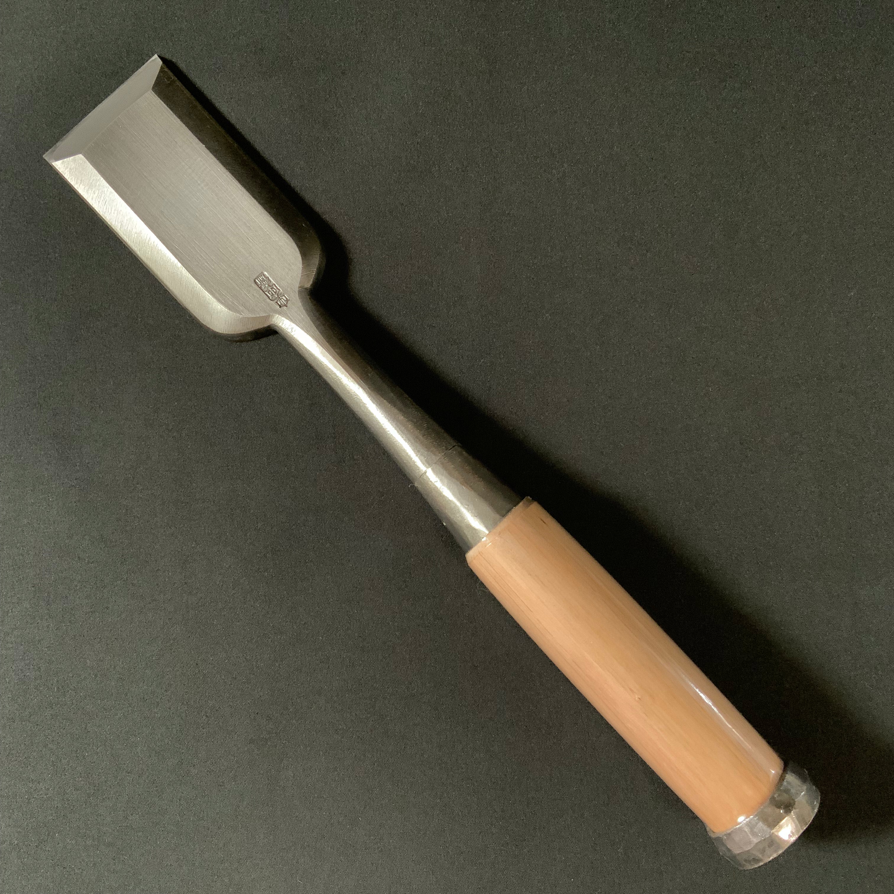 Old Stock Tasai Special Timber chisels (Tatakinomi) with blue steel 掘出し物 田斎作 磨き仕上 叩鑿 二つ裏