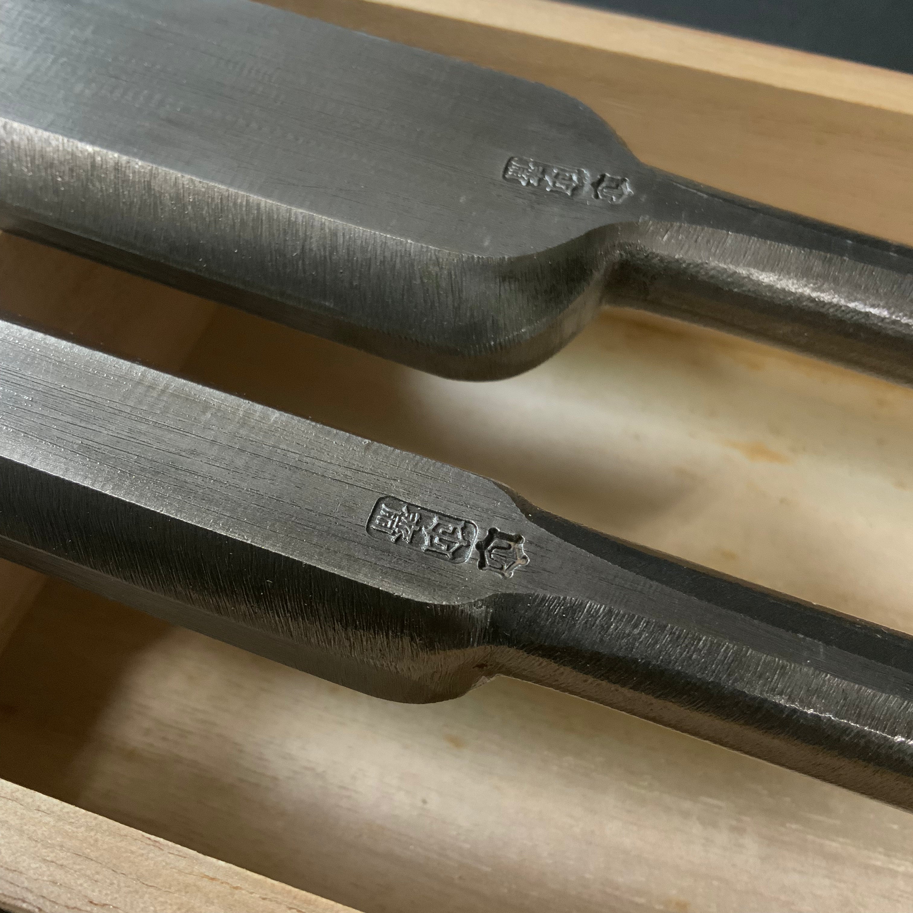 Tasai Slick Chisels set (Ootsuki-nomi, Hontsuki-Nomi) 田斎 本突き組鑿 48,24mm