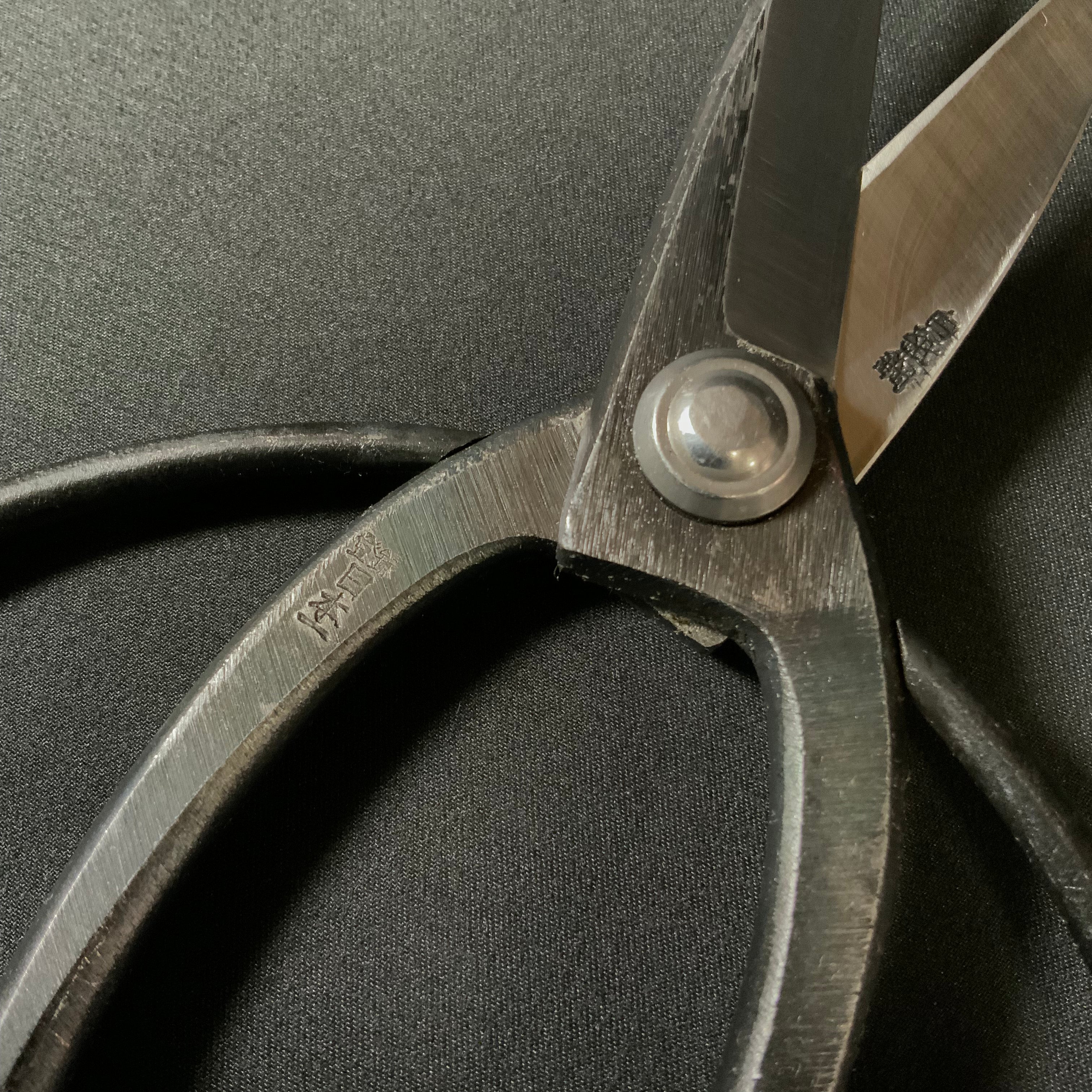 Mikinihonichi Hand made Okubo Shears with White Steel long blade 幹日本一別製長刃大久保鋏 白紙鋼 手作り 195mm