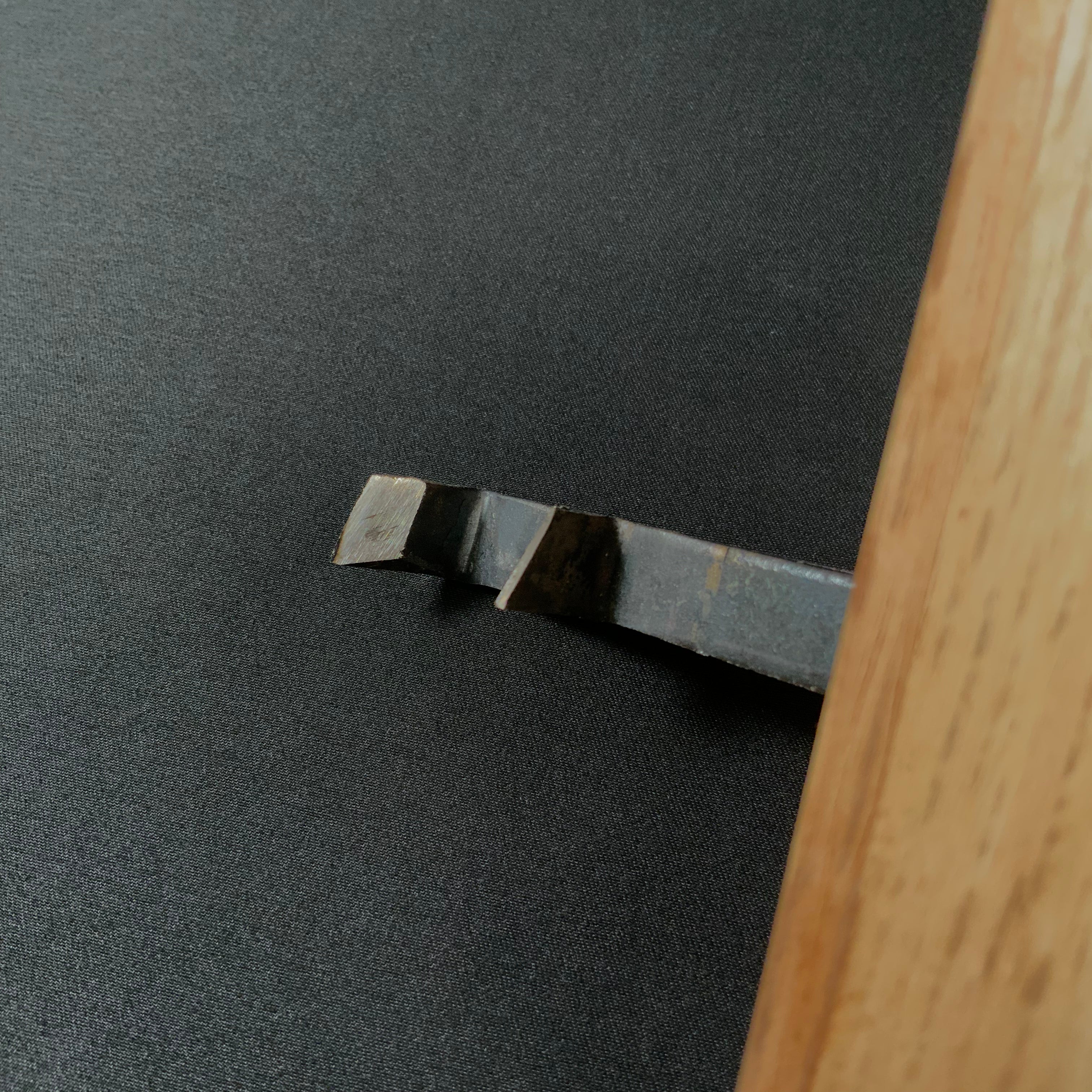 Old Stock Fujikyu Red Oak Paste Marking gauge with two scribing rods 掘出し物 富士久 鎌毛引 赤樫張 Kebiki