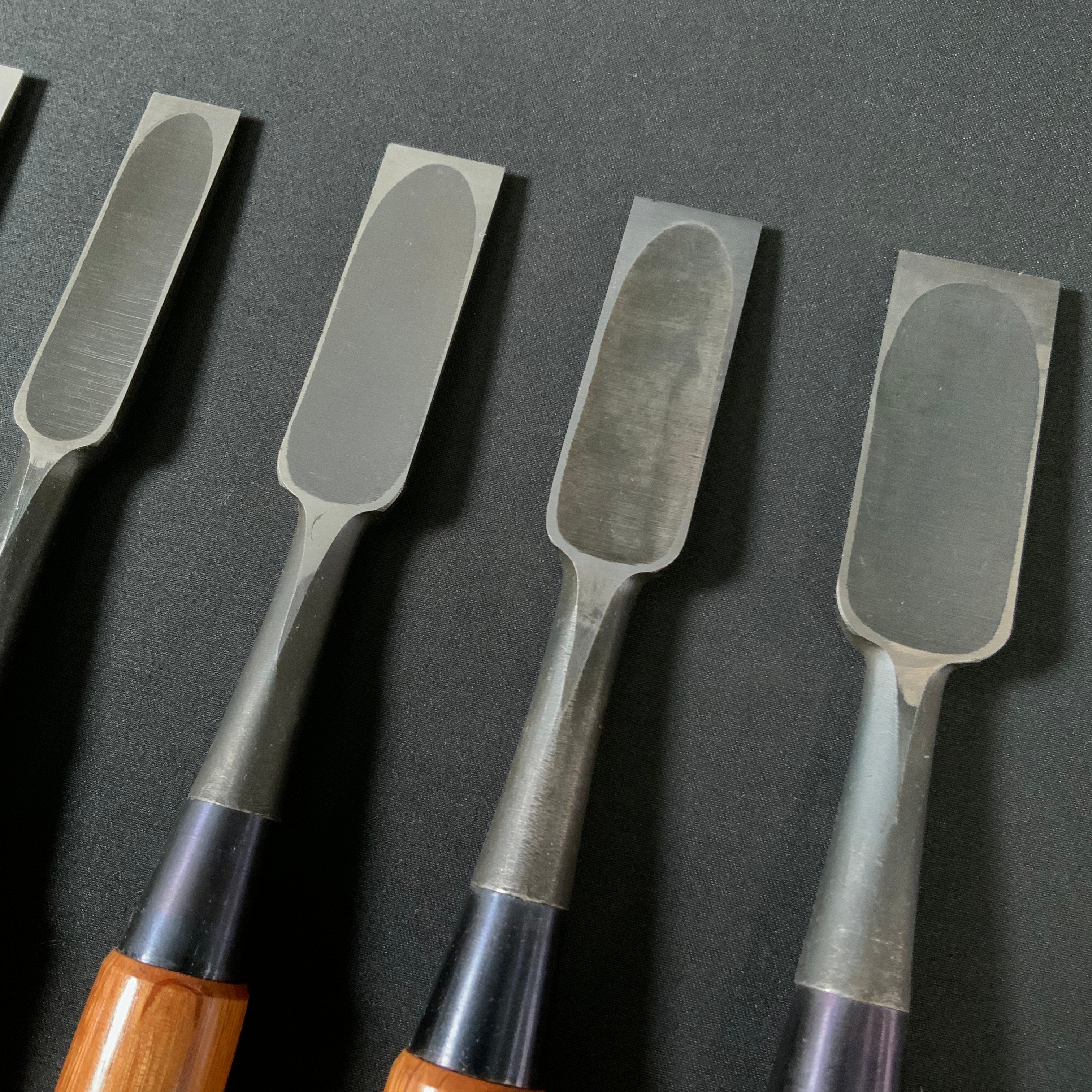Old stock Koreshige Bench chisels with white steel 是重 角打追入鑿 Oirenomi