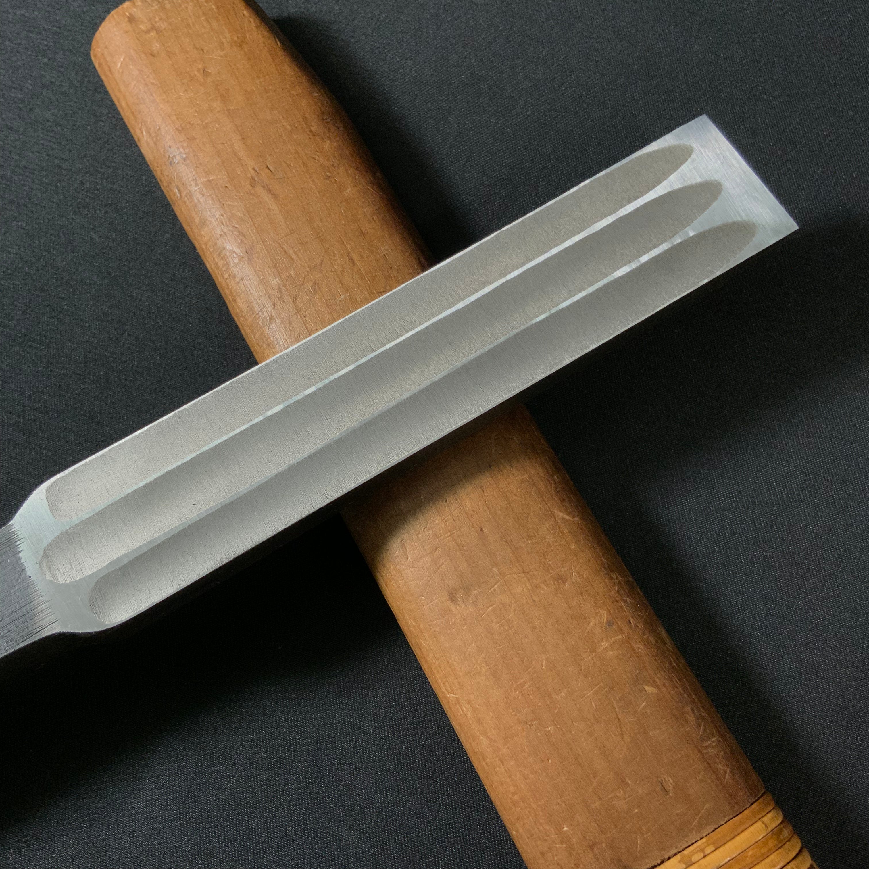 田斎作 黒仕上 腰型鑿 三枚裏 24mm Tasai lumbar chisel Triple Ura