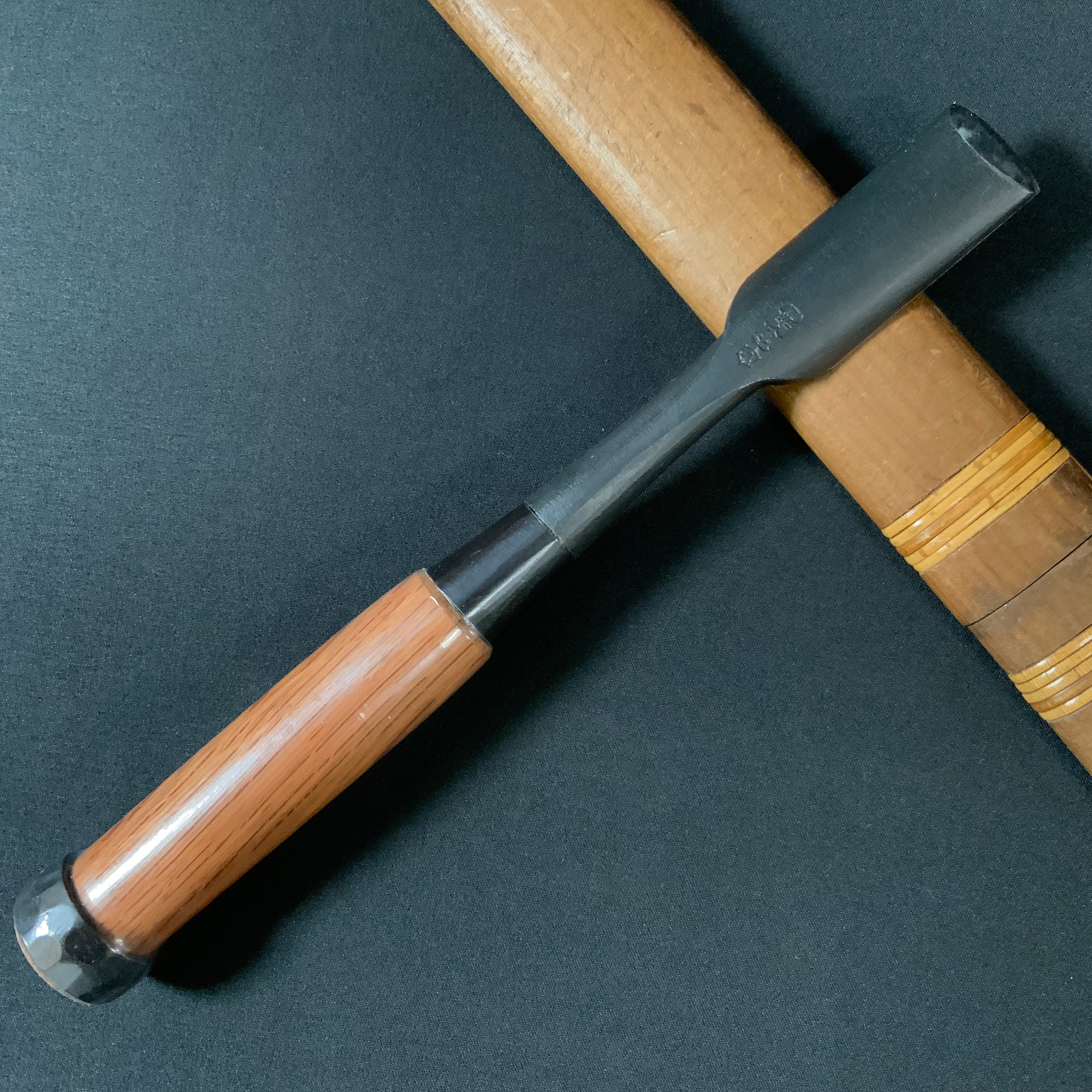 田斎作 黒仕上 追入内丸鑿(スクイ) 赤檀柄 Tasai Uchimaru chisels black finished with red oak handle uchimaruTasai