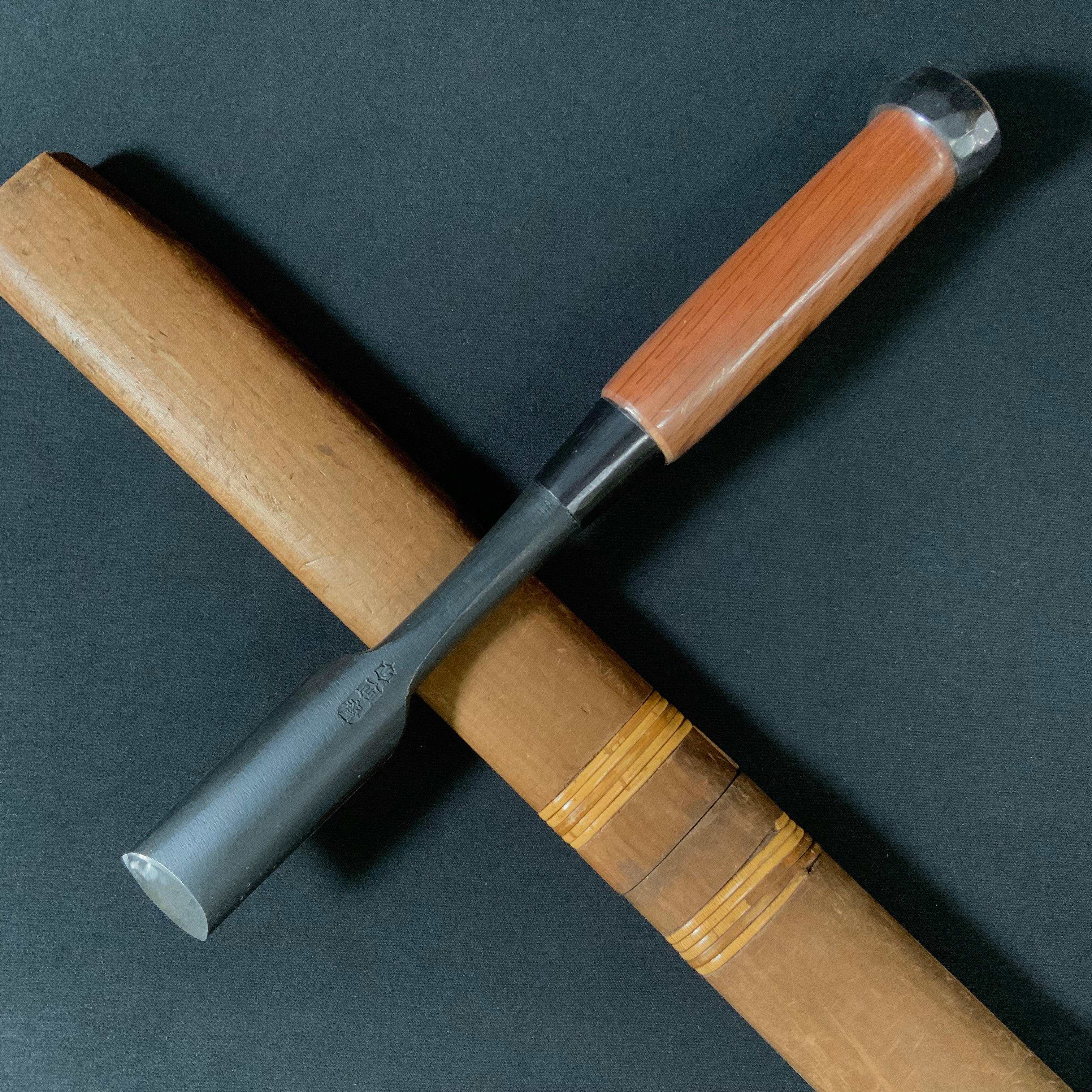 田斎作 黒仕上 追入内丸鑿(スクイ) 赤檀柄 Tasai Uchimaru chisels black finished with red oak handle uchimaruTasai