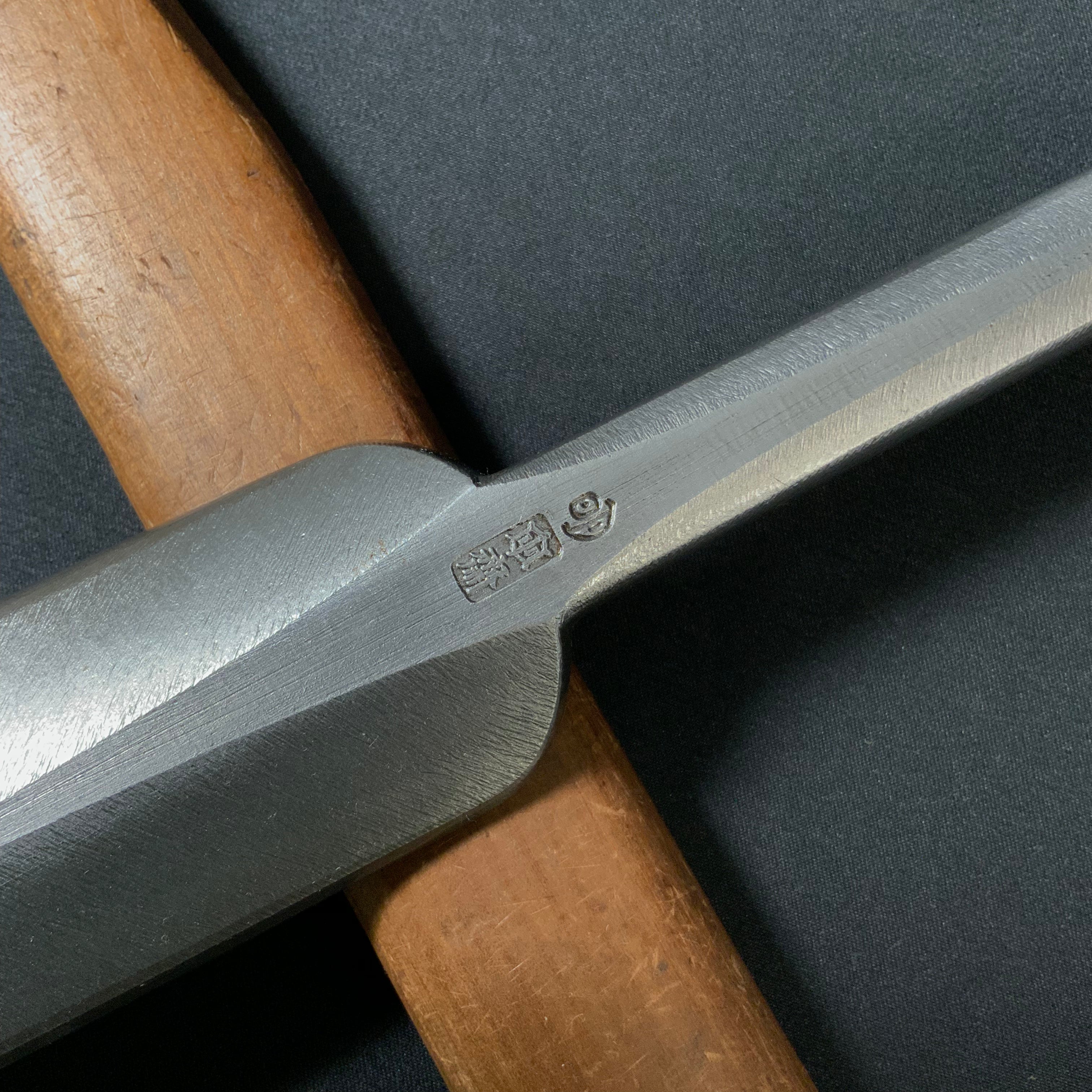 MeiTasai Special Dovetail Bench (Hontsuki) chisels with white oak handle 明田斎作 鎬本突き鑿 磨き 白樫柄 42mm