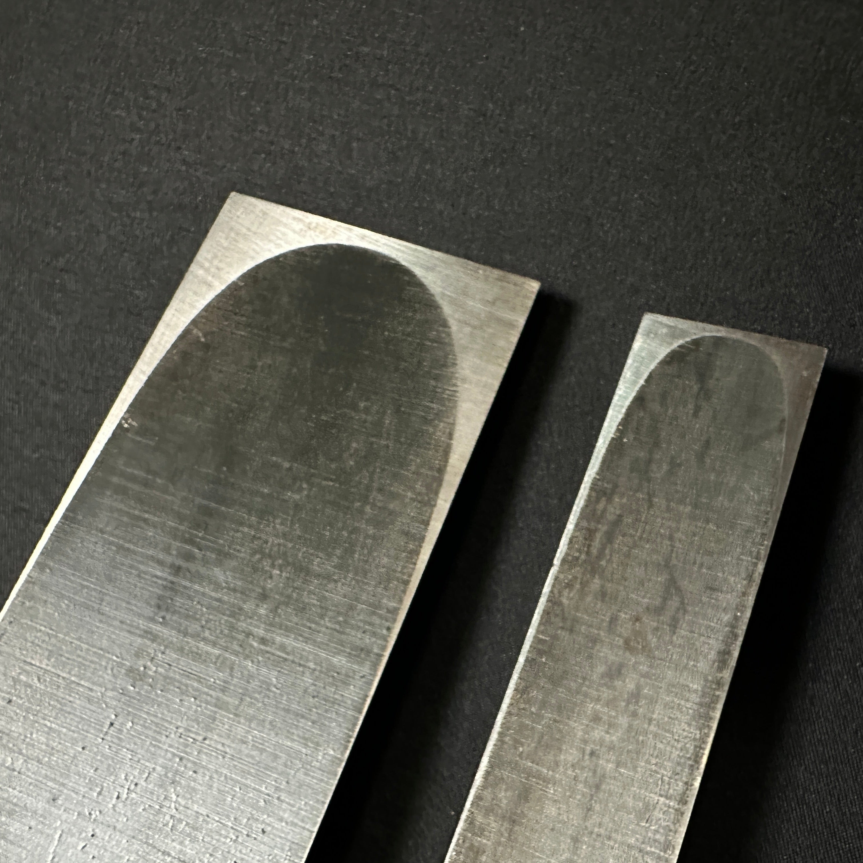 Old stock Funahiro Slick Chisels set (Ootsuki-nomi) by Funatsu Yuji 掘り出し物 玄寿舟弘 大突組鑿 48mm・24mm