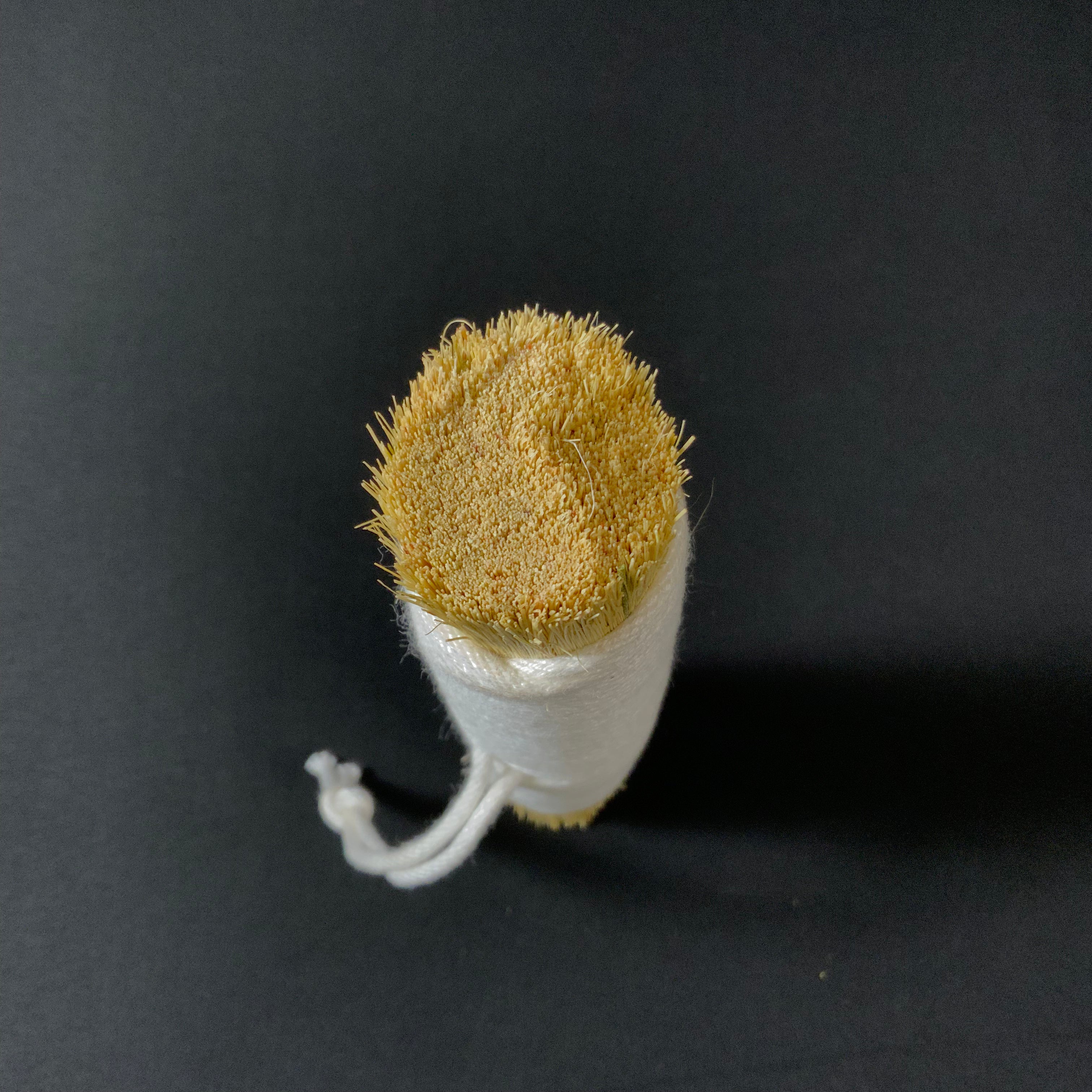 うずくり Traditional Uzukuri wood texture (raised grain finish)