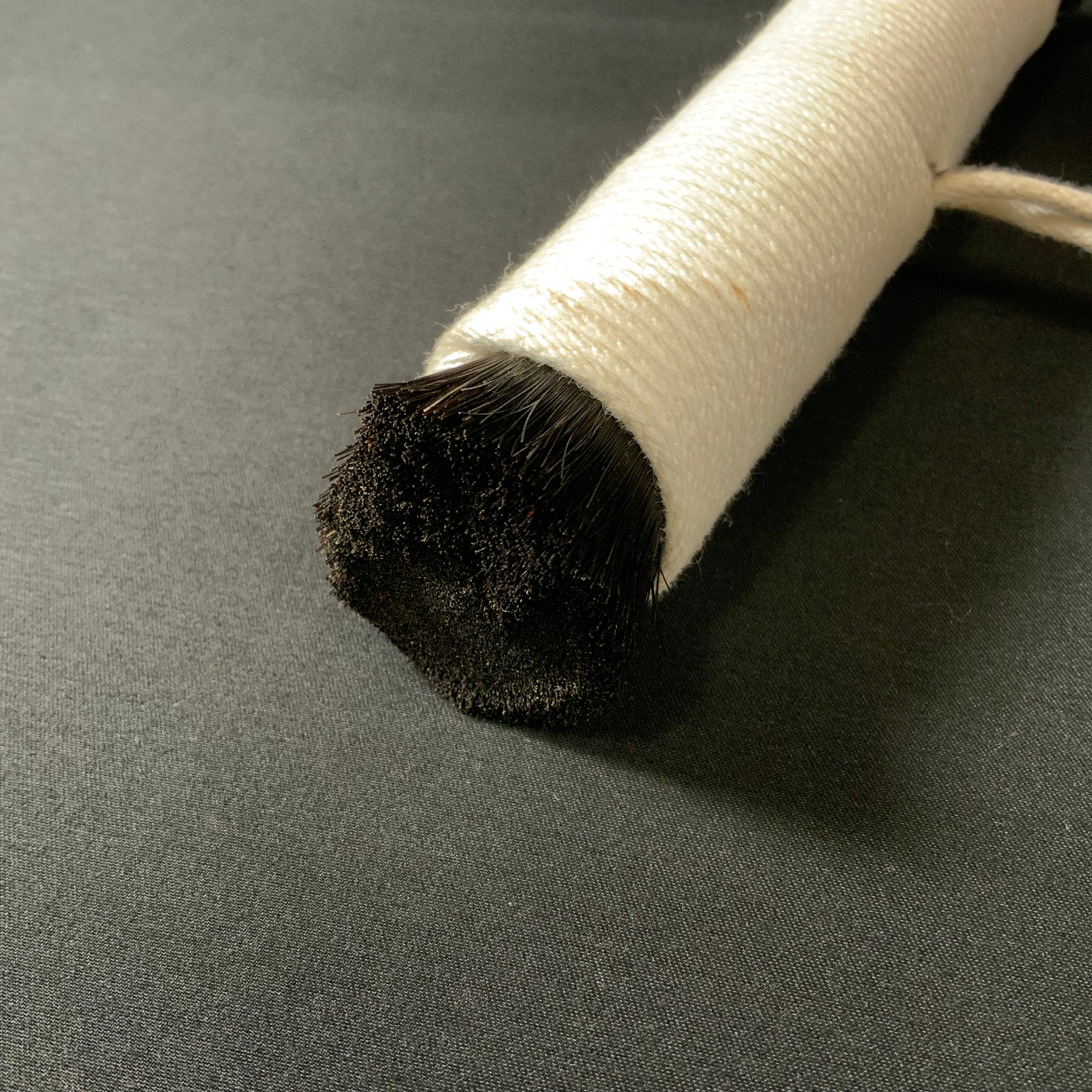 うずくり Traditional Uzukuri wood texture (raised grain finish)