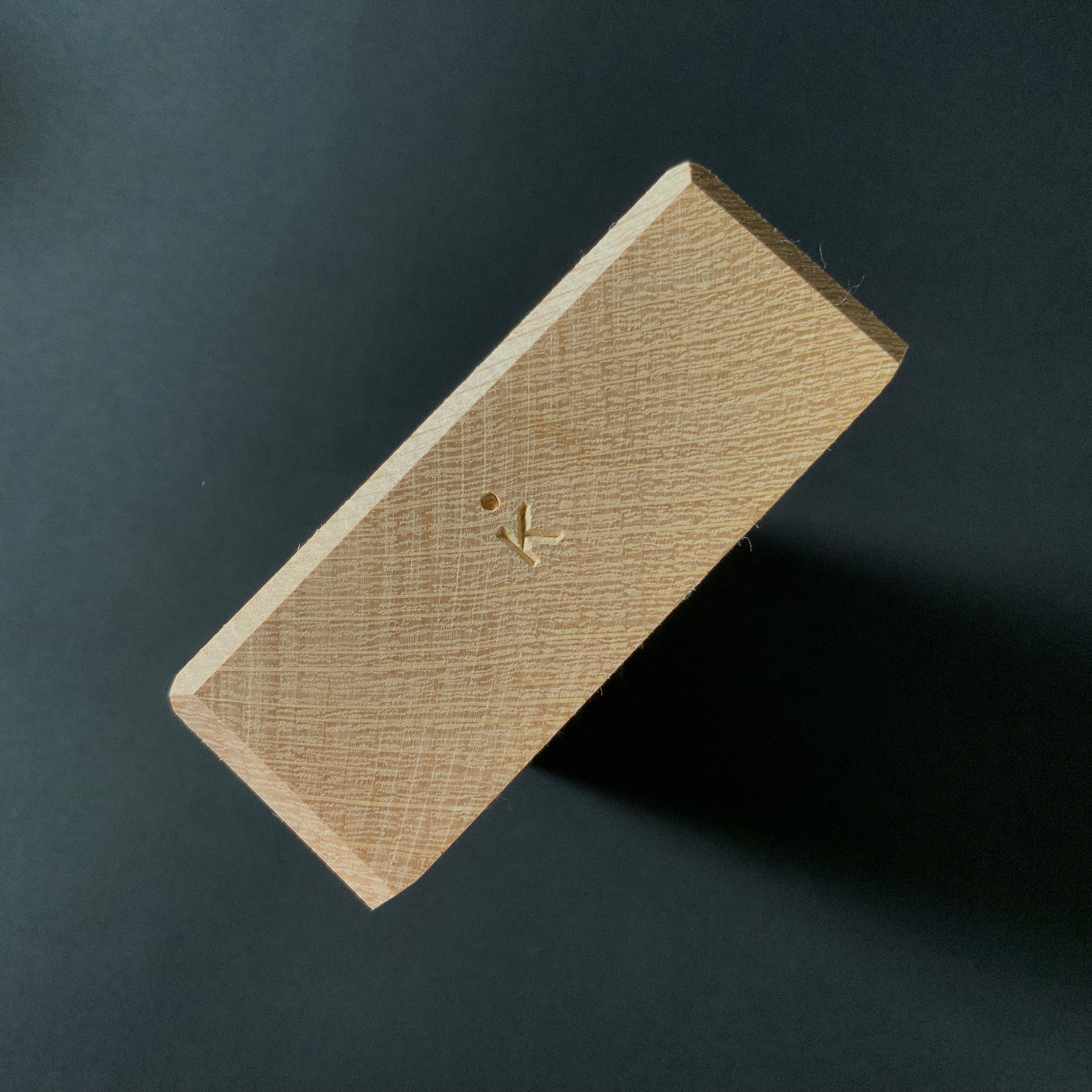 掘出し物 東源次 仕上鉋 白樫台 70mm Old stock Azuma-Genji Smoothing Plane (Kanna) with White Oak dai