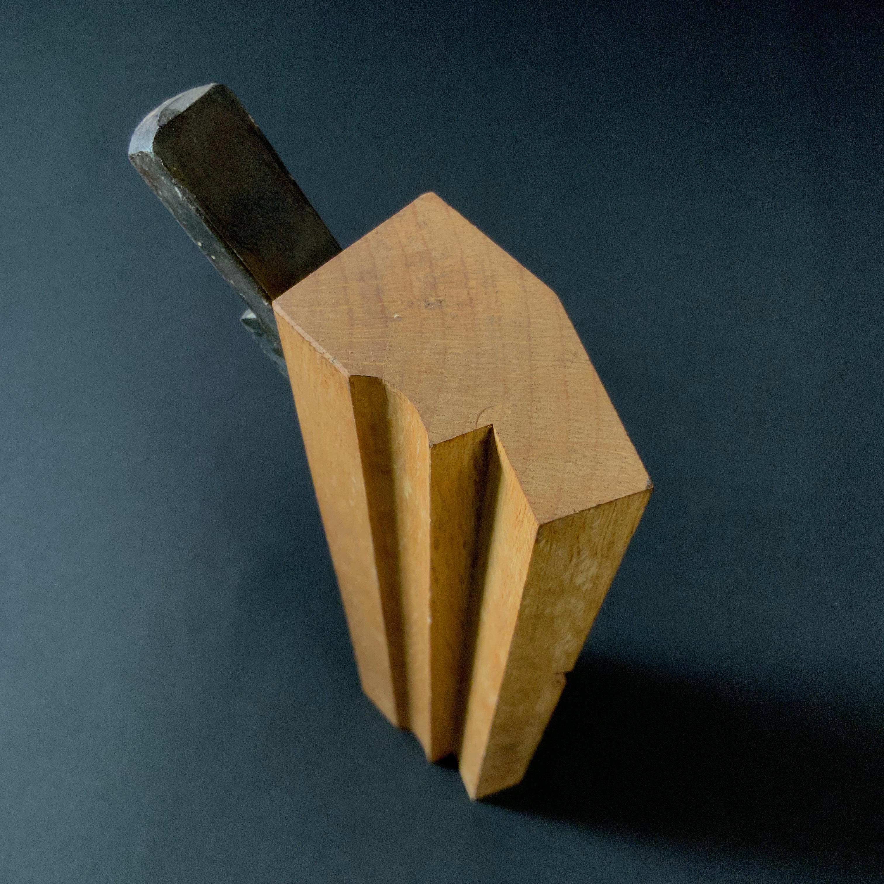 #11 Old stock Side Rabbet Plane with blue steel 掘出し物 小かし 脇取鉋 赤樫台 Wakitori kanna