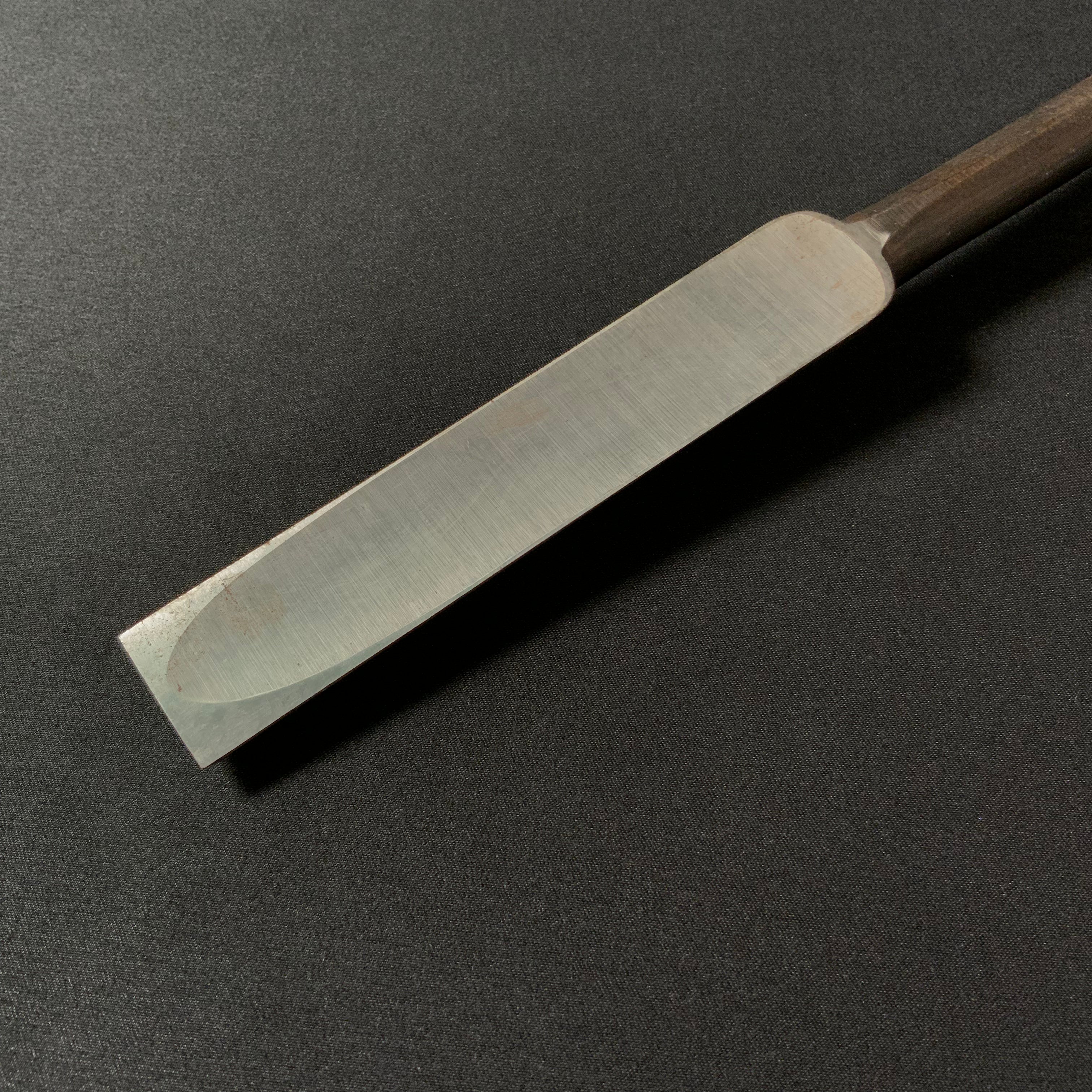 掘出し物 菊弘丸 本突き鑿 24mm Old stock Kikuhiromaru Slick Chisels (Ootsuki-nomi, Hontsuki-Nomi)