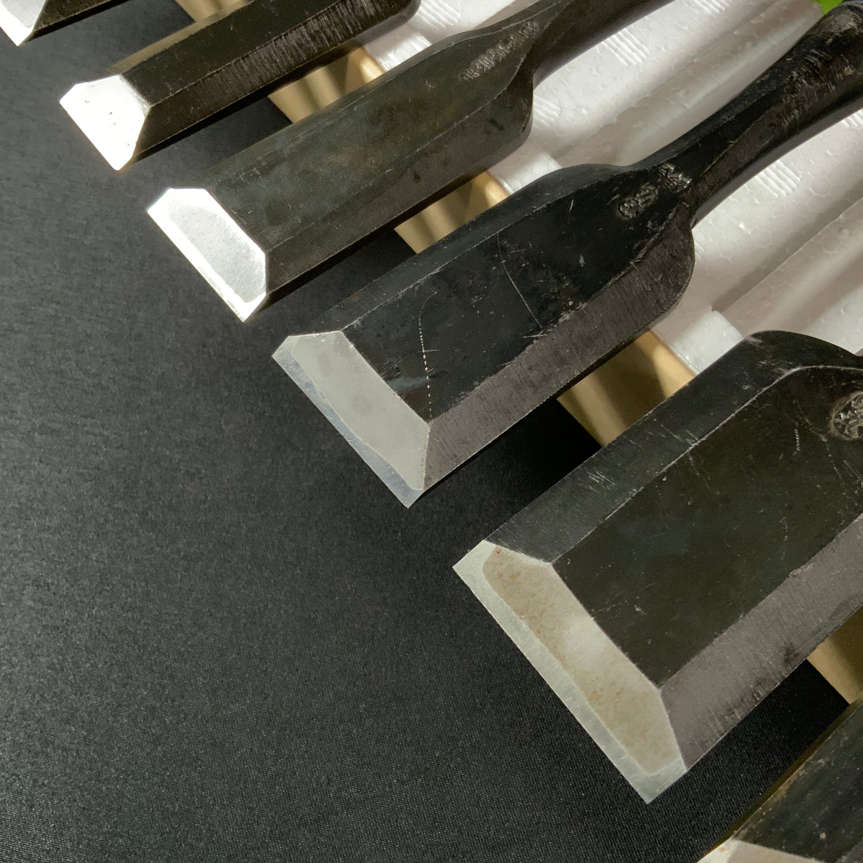 M191 Kenshin bench chisels set by Usui Yoshio 謙信 碓氷淑郎作 追入組鑿 10本組