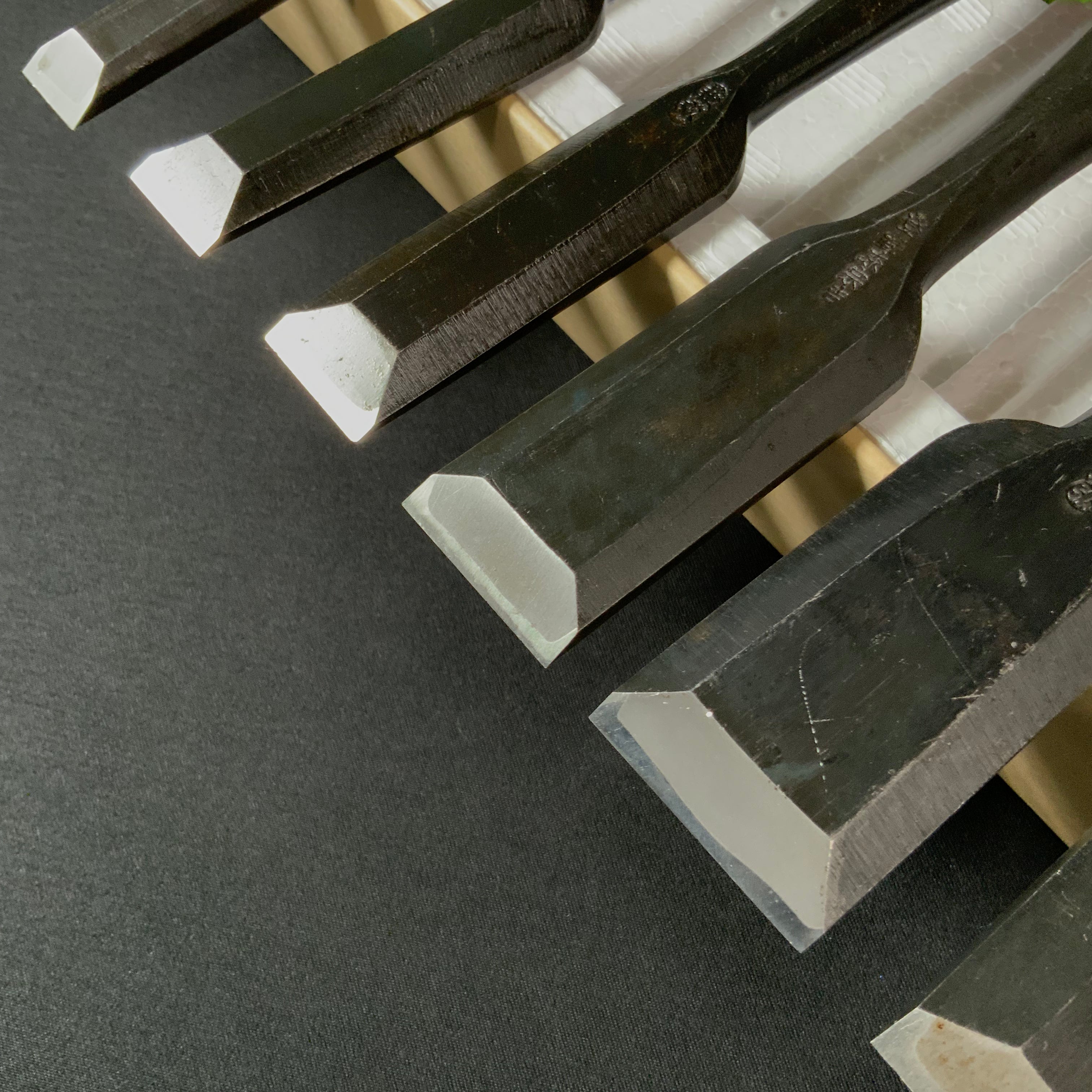 M191 Kenshin bench chisels set by Usui Yoshio 謙信 碓氷淑郎作 追入組鑿 10本組