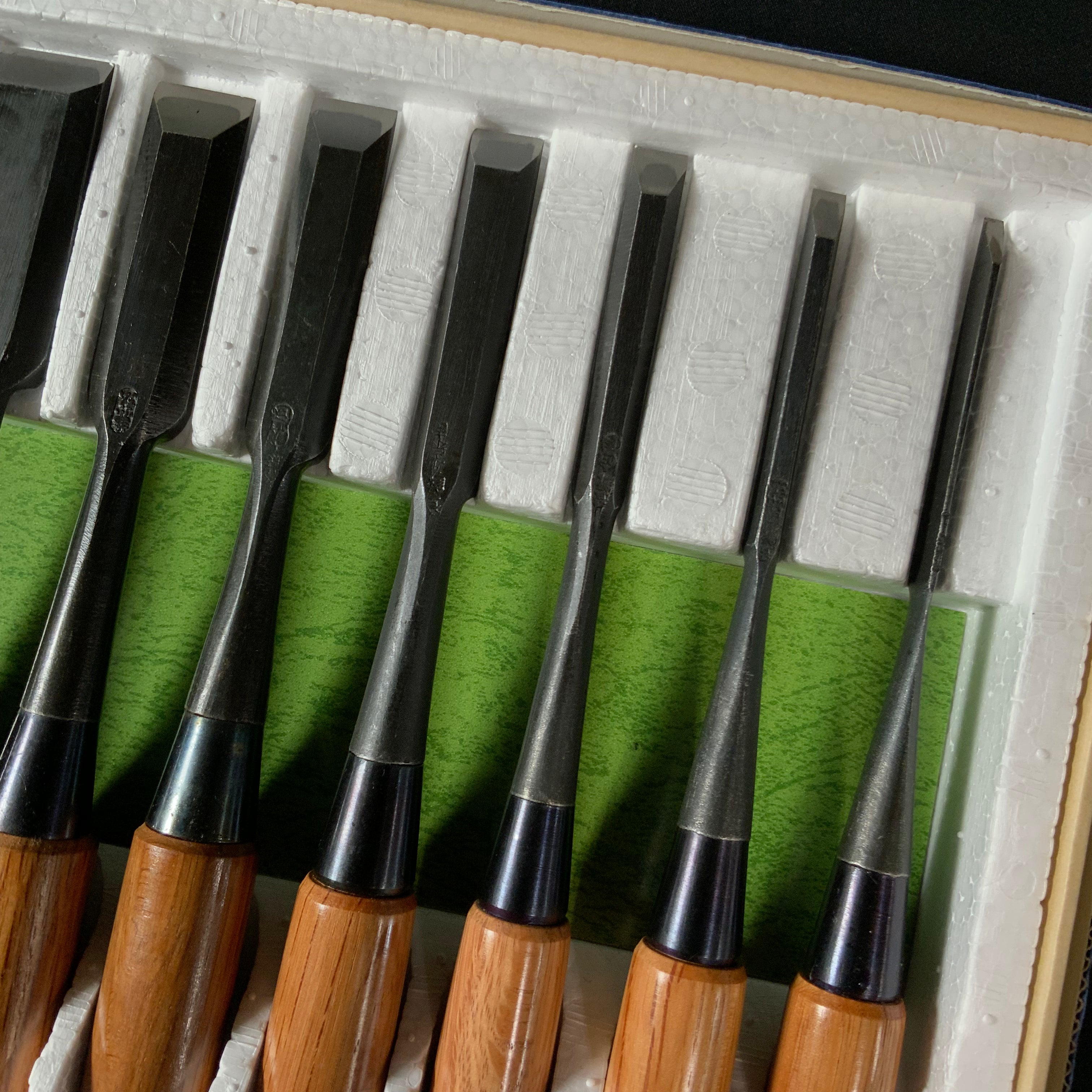 M192 Mixed set Bench chisels set for beginner by unknown smith バラ鑿合わせ 初心者におすすめ 追入組鑿 M192