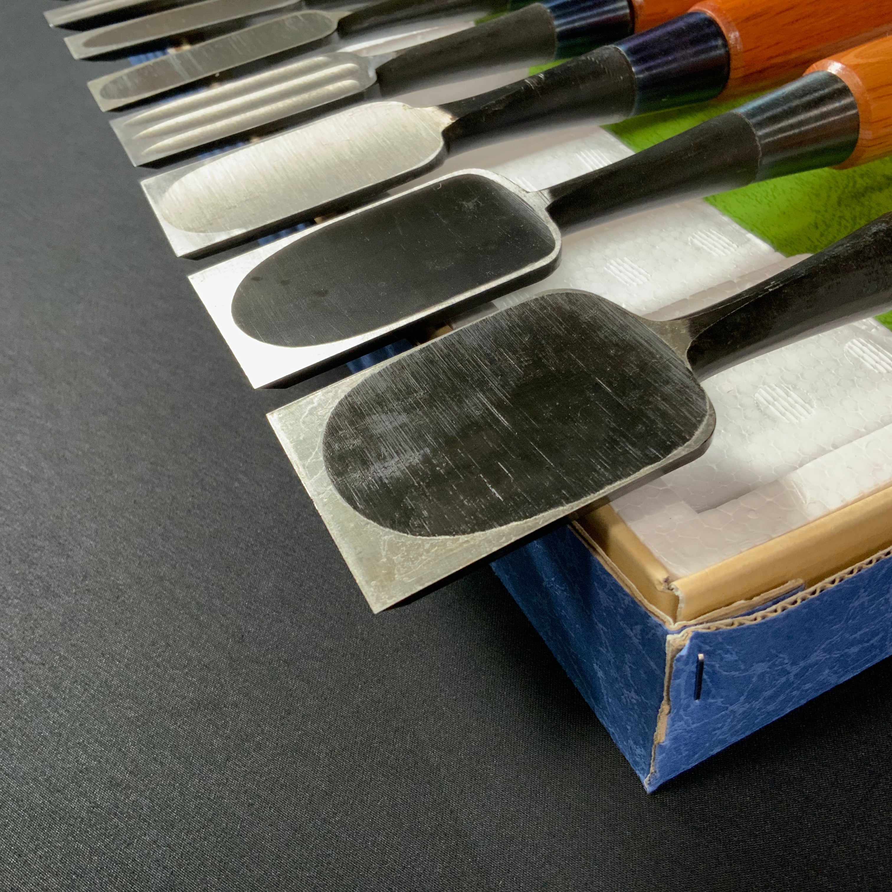 M192 Mixed set Bench chisels set for beginner by unknown smith バラ鑿合わせ 初心者におすすめ 追入組鑿 M192