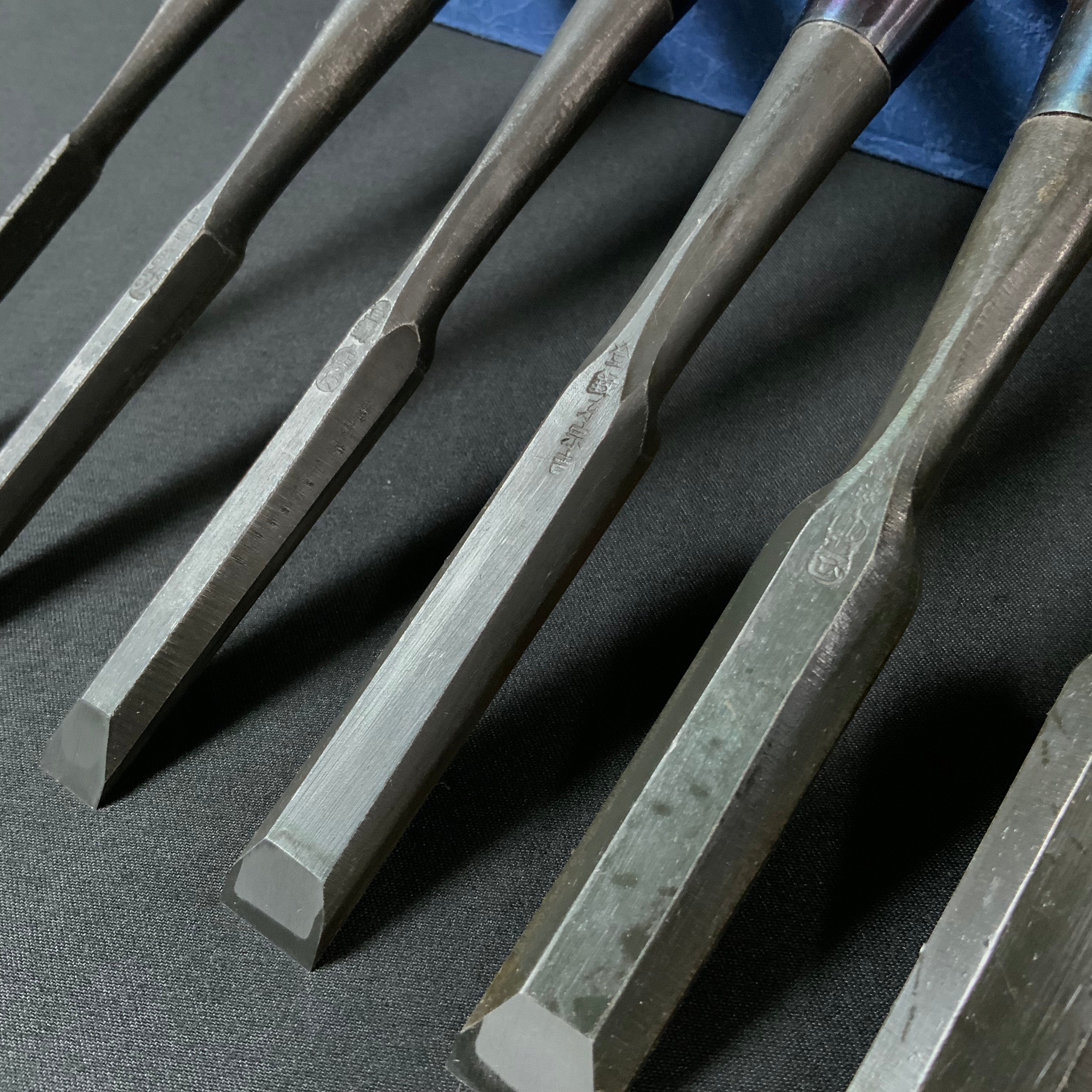 M192 Mixed set Bench chisels set for beginner by unknown smith バラ鑿合わせ 初心者におすすめ 追入組鑿 M192