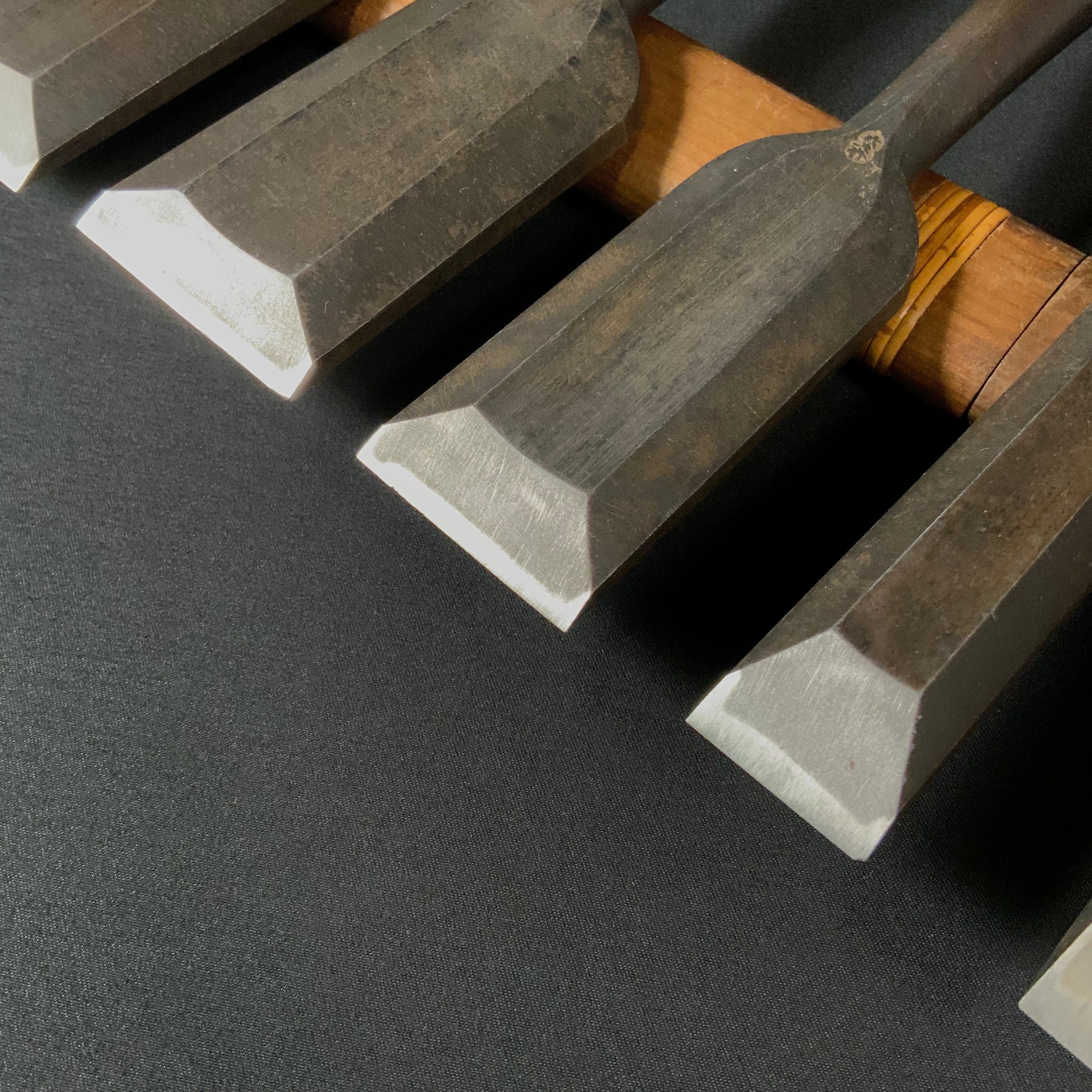 掘出し物 二代目左久作 叩き鑿 池上喬庸作 Old stock #1 Hidari Hisasaku 2rd Timber chisels by Ikegami Takanobu Tatakinomi