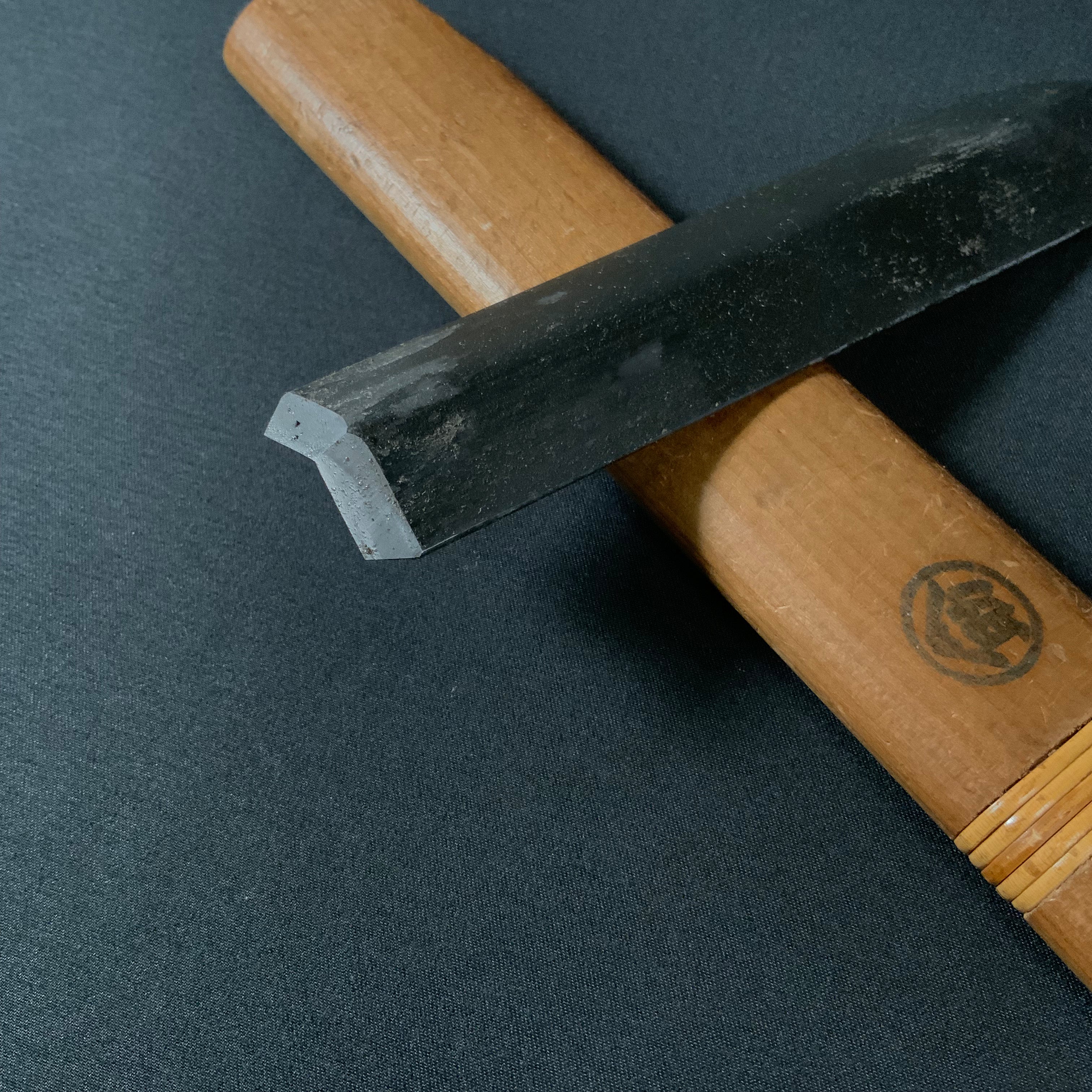 Ha Kanna Kumiko Kanna with white steel by Muneaki 葉鉋 組子用 120° 猪本台 宗秋刃