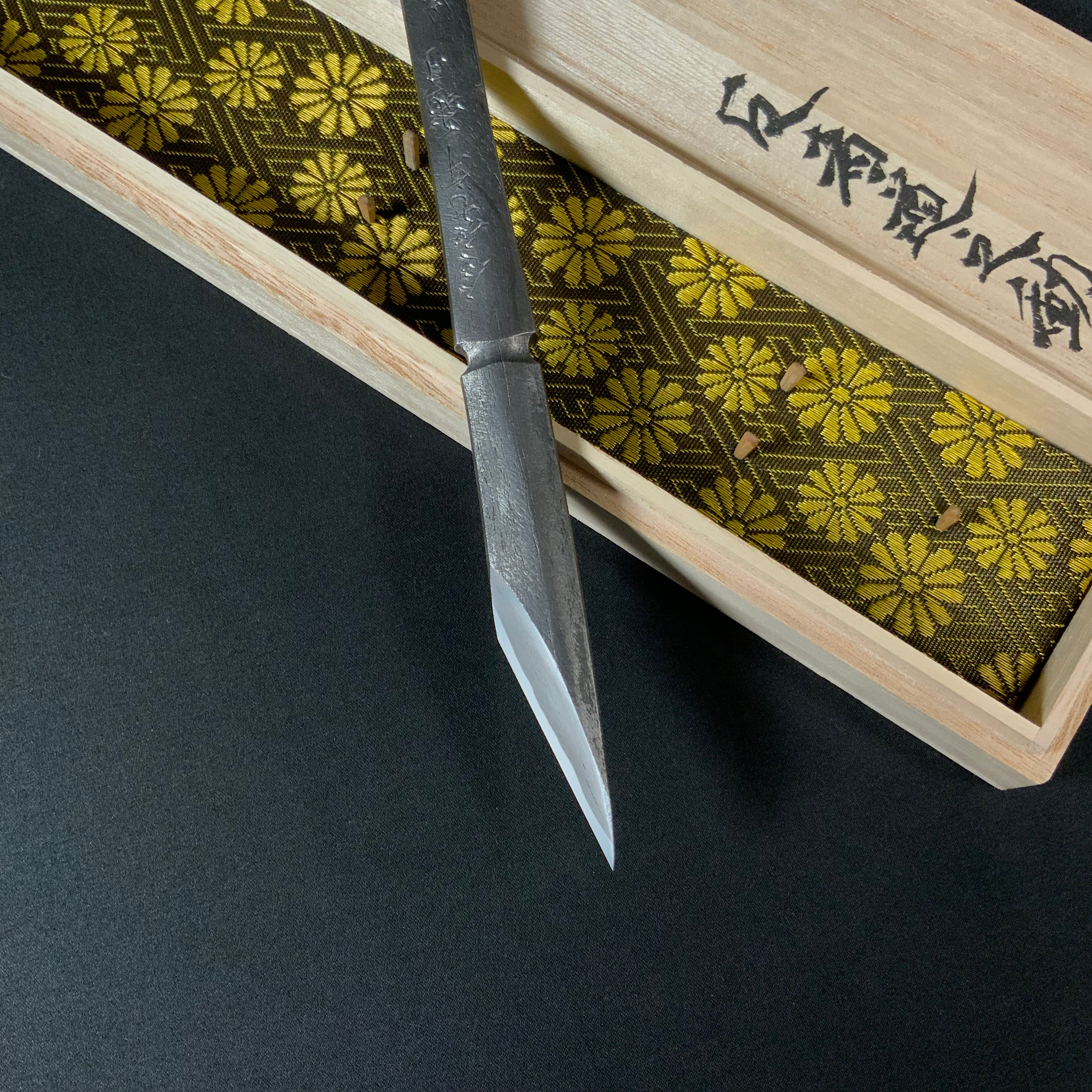 Reversion Right hand Kiridashi kinfe by Sozen Carving 反者道之動 素全作 切出し小刀 右 15mm