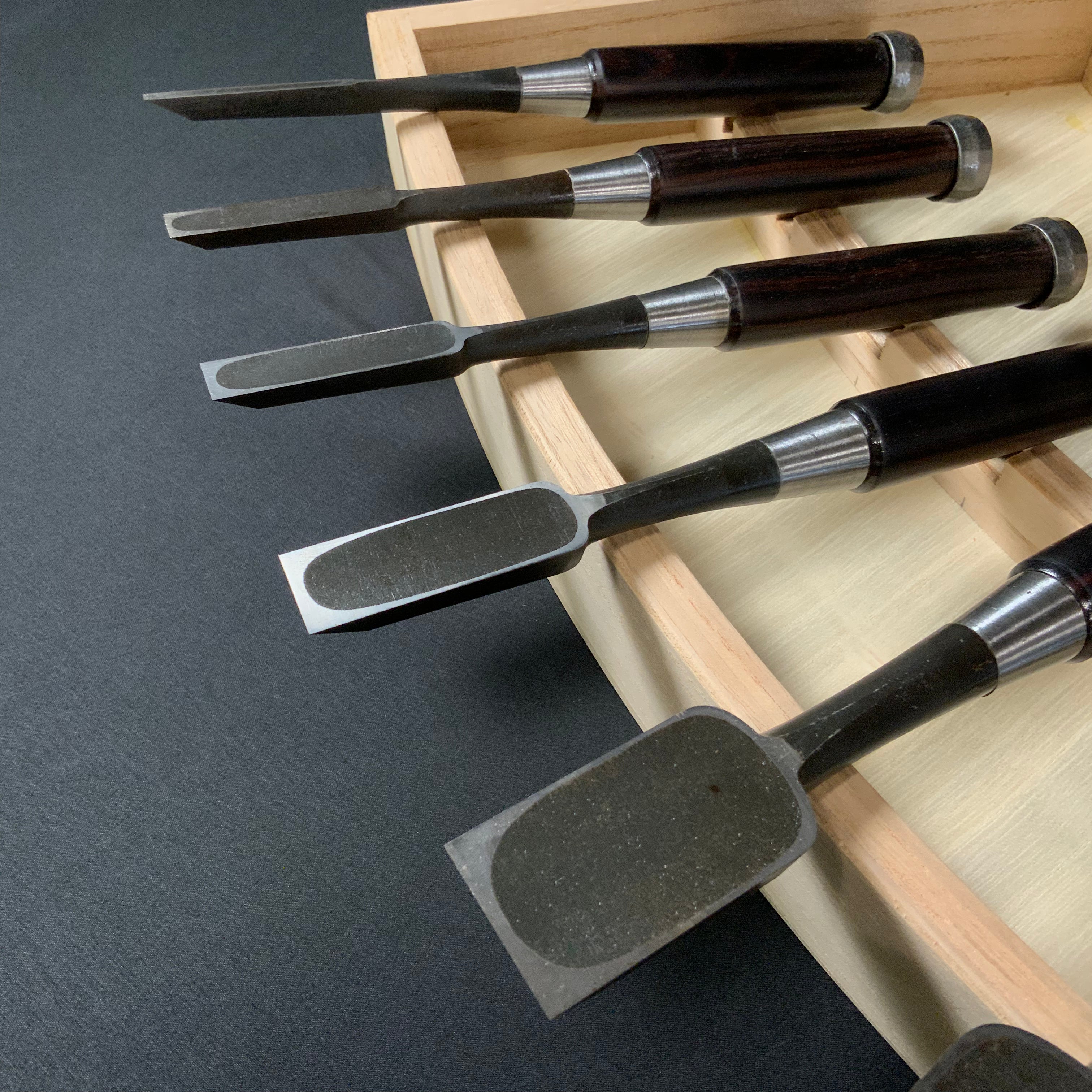 Old stock Tsuki Ichihiro Bench chisels set 掘出し物 月 市弘 山崎勇作 追入組鑿 Oirenomi