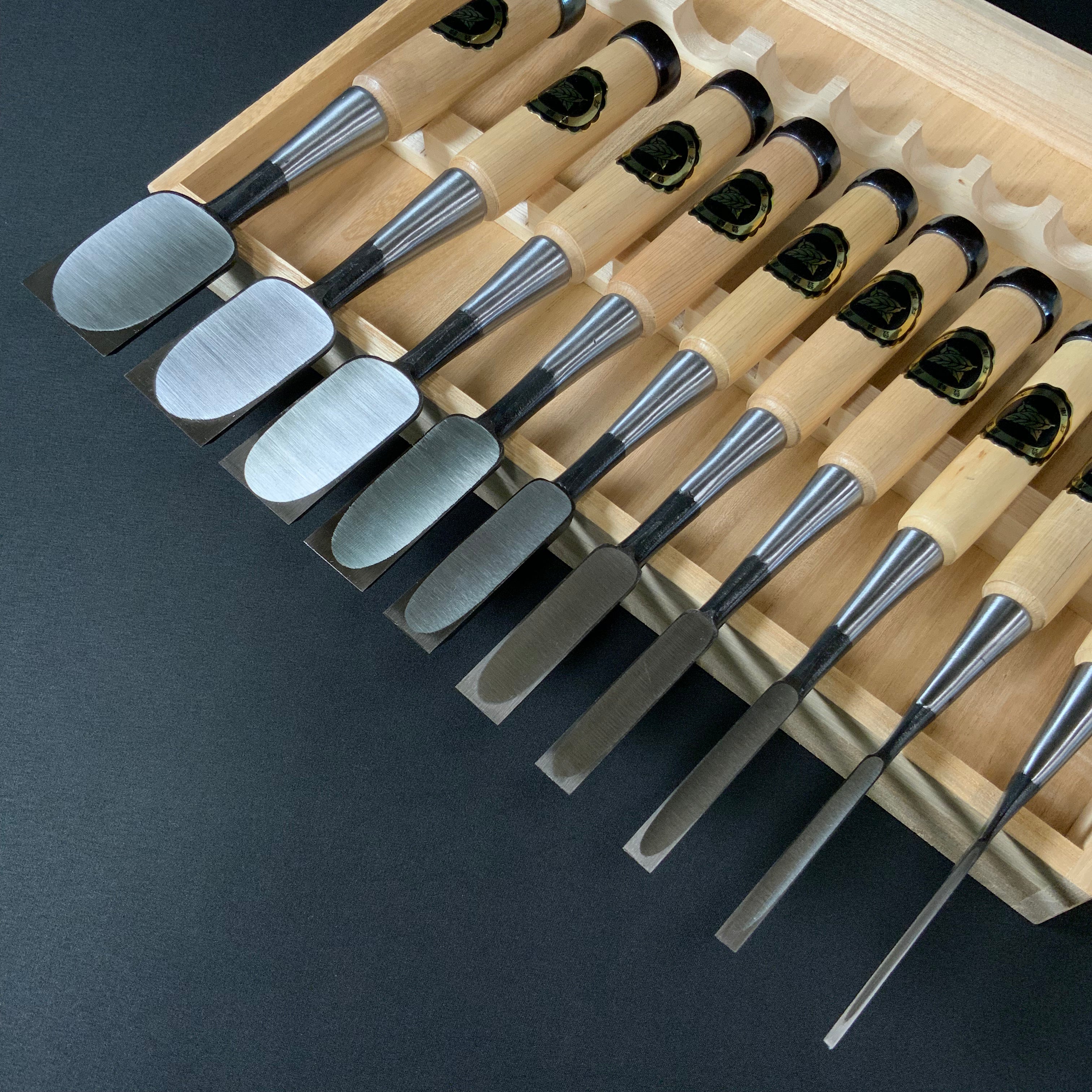 #3 Ouchi Bench chisels set by Ouchi 4th generation white Oak Handle 宗家大内 追入組鑿 芯持白樫柄 桐箱付 四代目大内俊明作