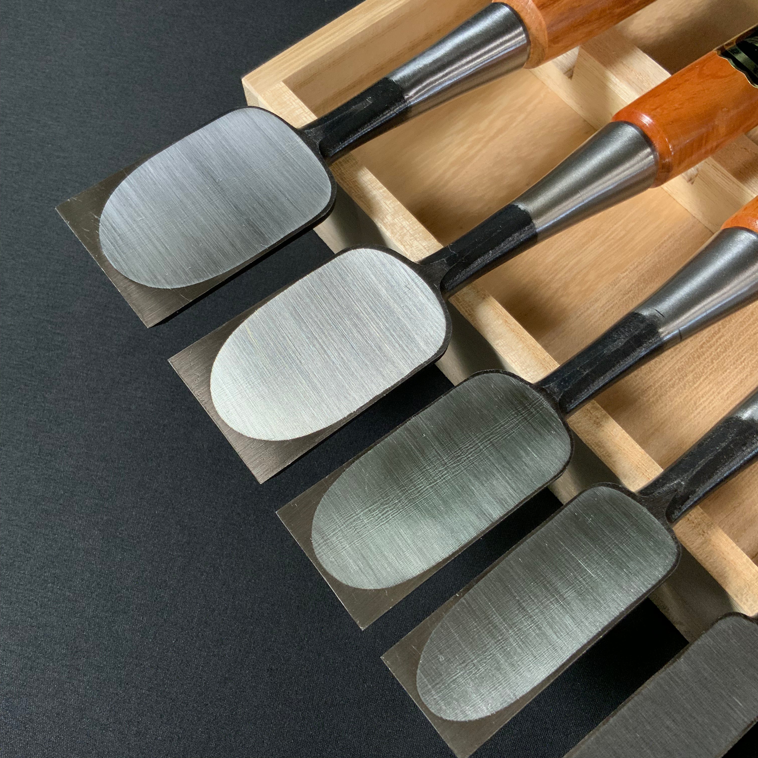 #4 Ouchi Bench chisels set Red Oak Handle by Ouchi 4th generation 宗家大内 追入組鑿 赤樫柄 桐箱付 四代目大内俊明作